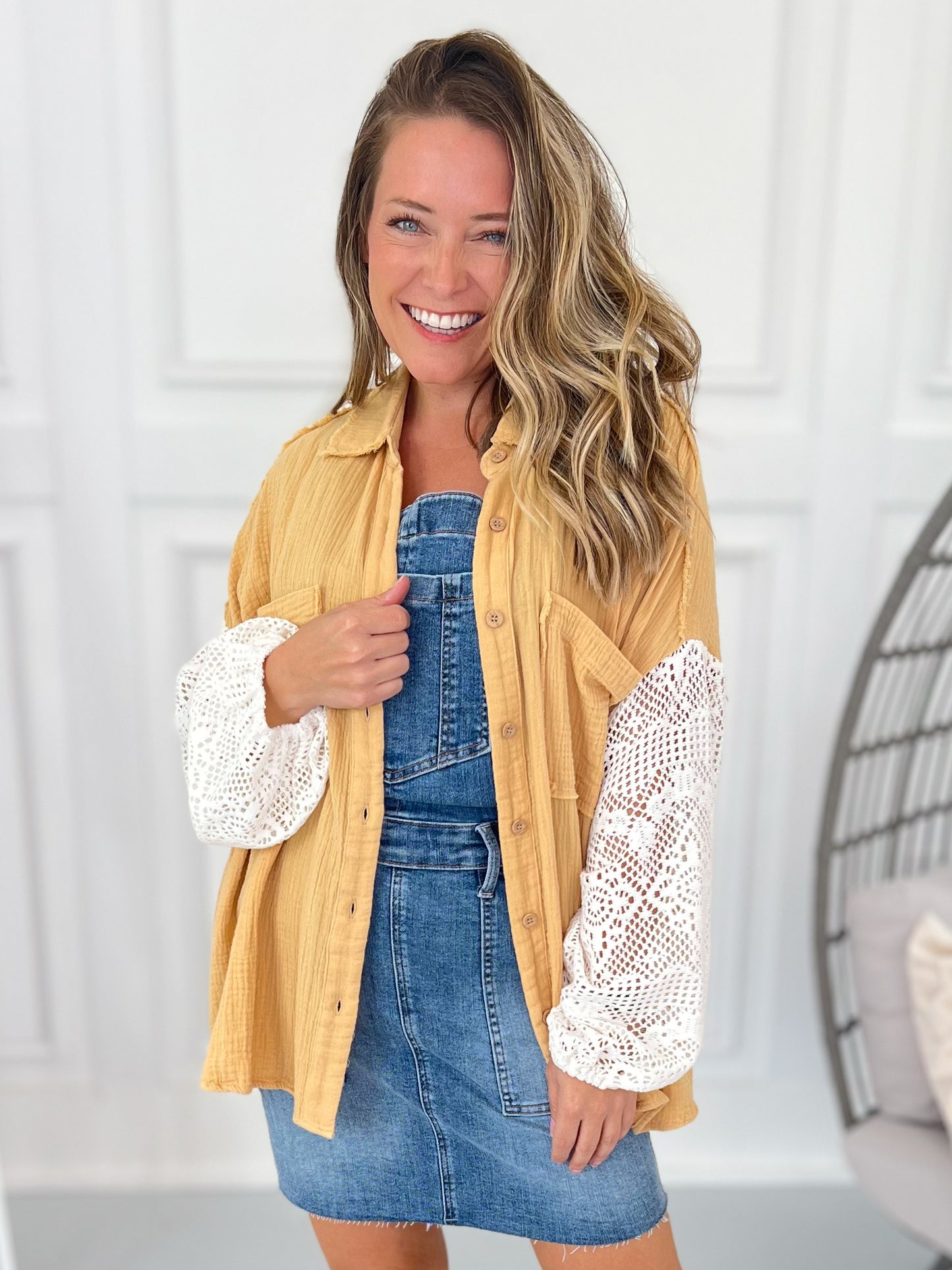 Making My Rounds Button Up Top  - Final Sale