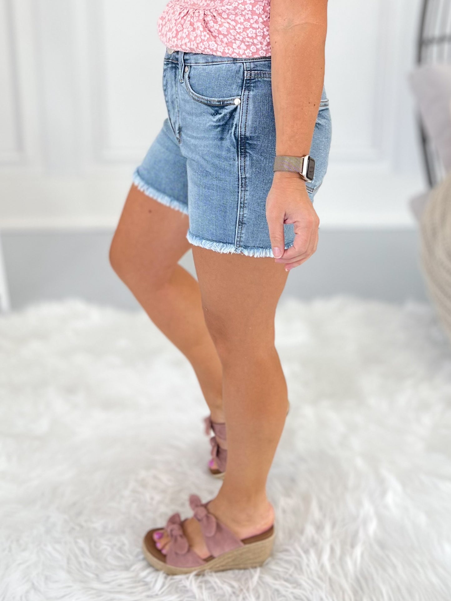 Beachside Blues - Judy Blue Tummy Control Fray Hem Shorts