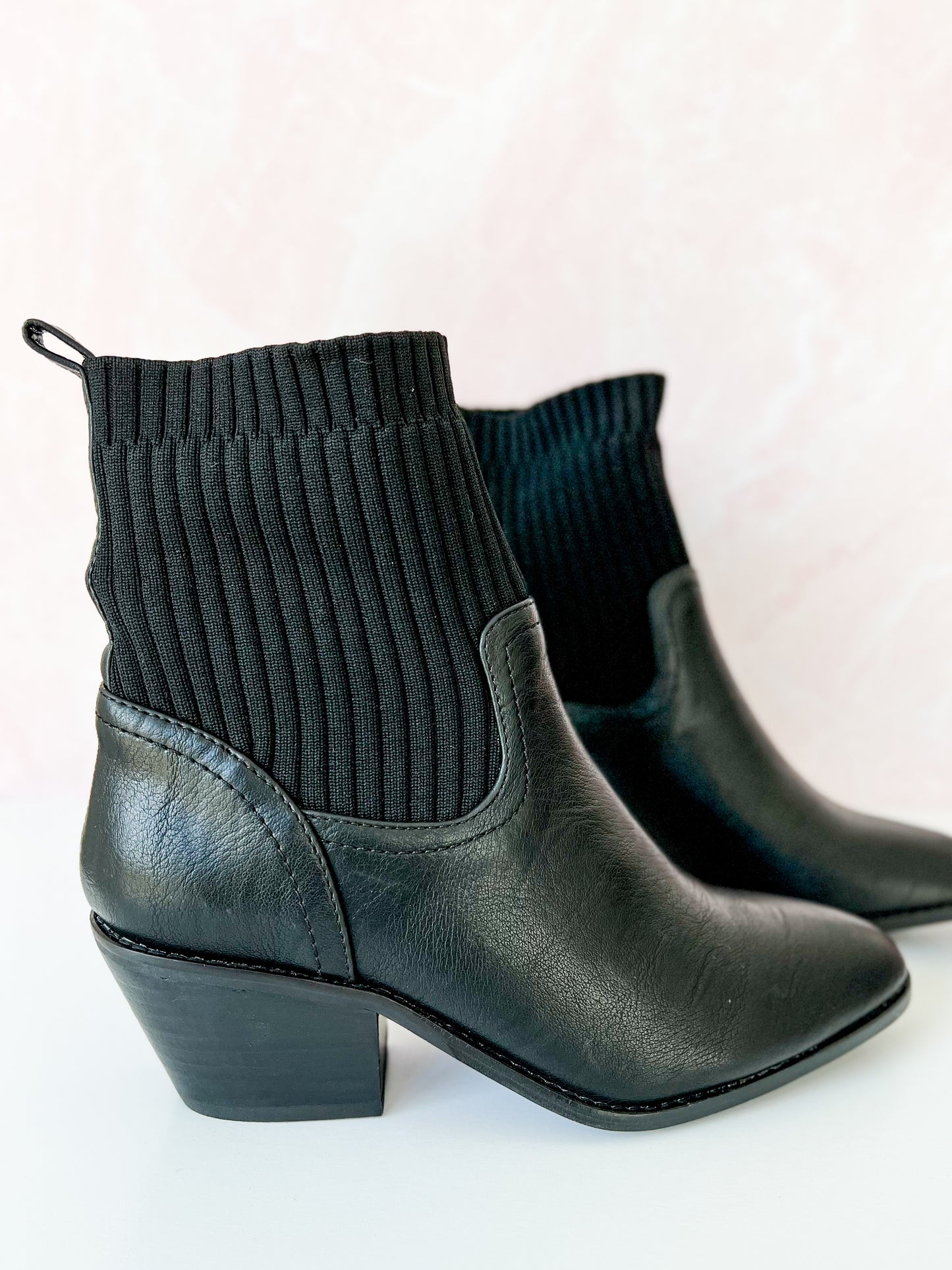 Corky's Crackling Boot - Black