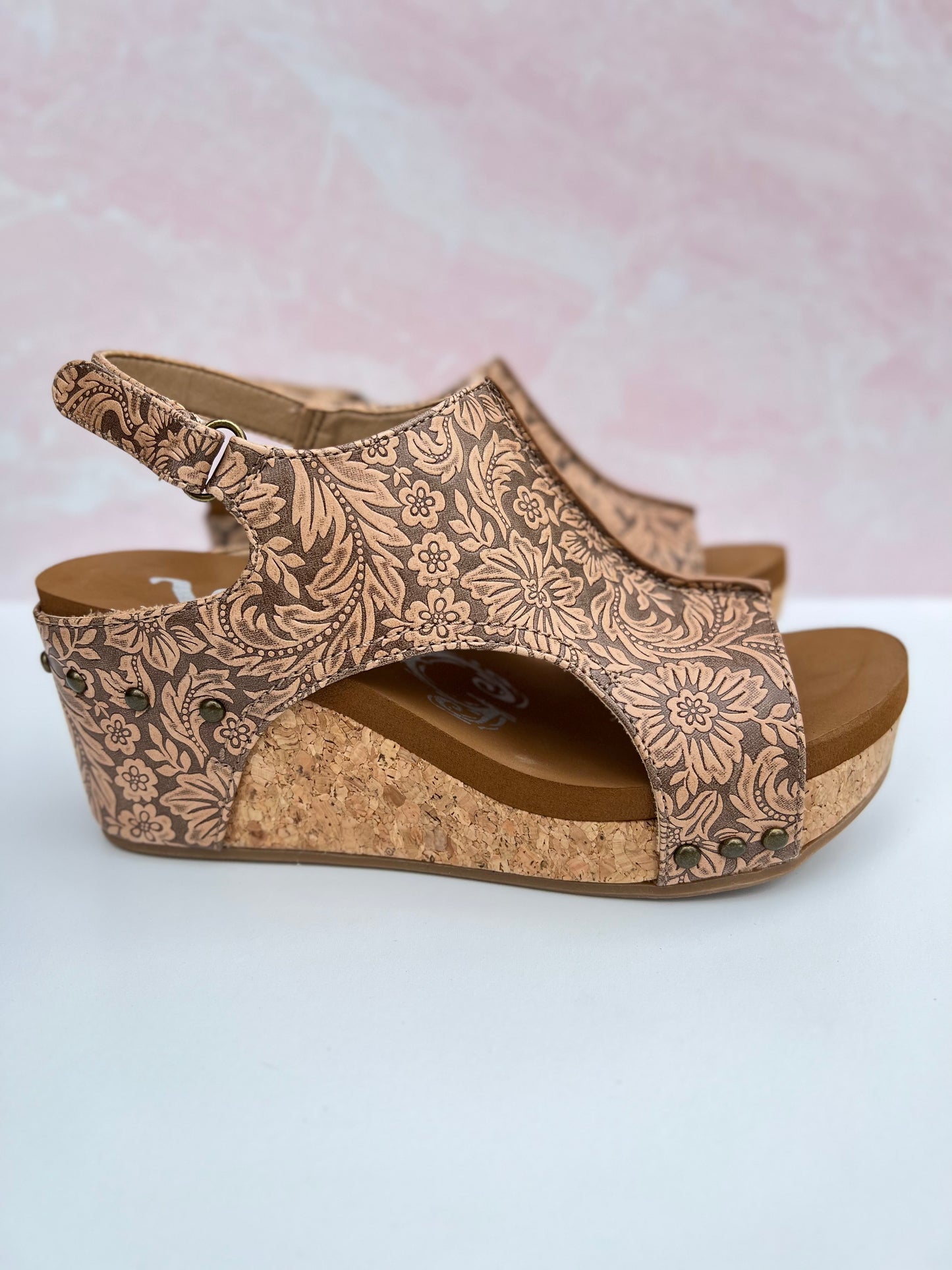 Very G Liberty Tooled Wedge - Nude