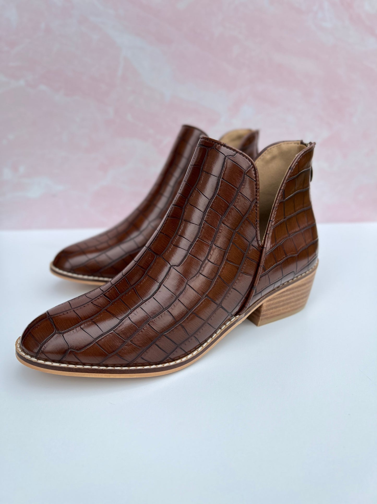 Corky's Vanish Wedge - Brown Croco