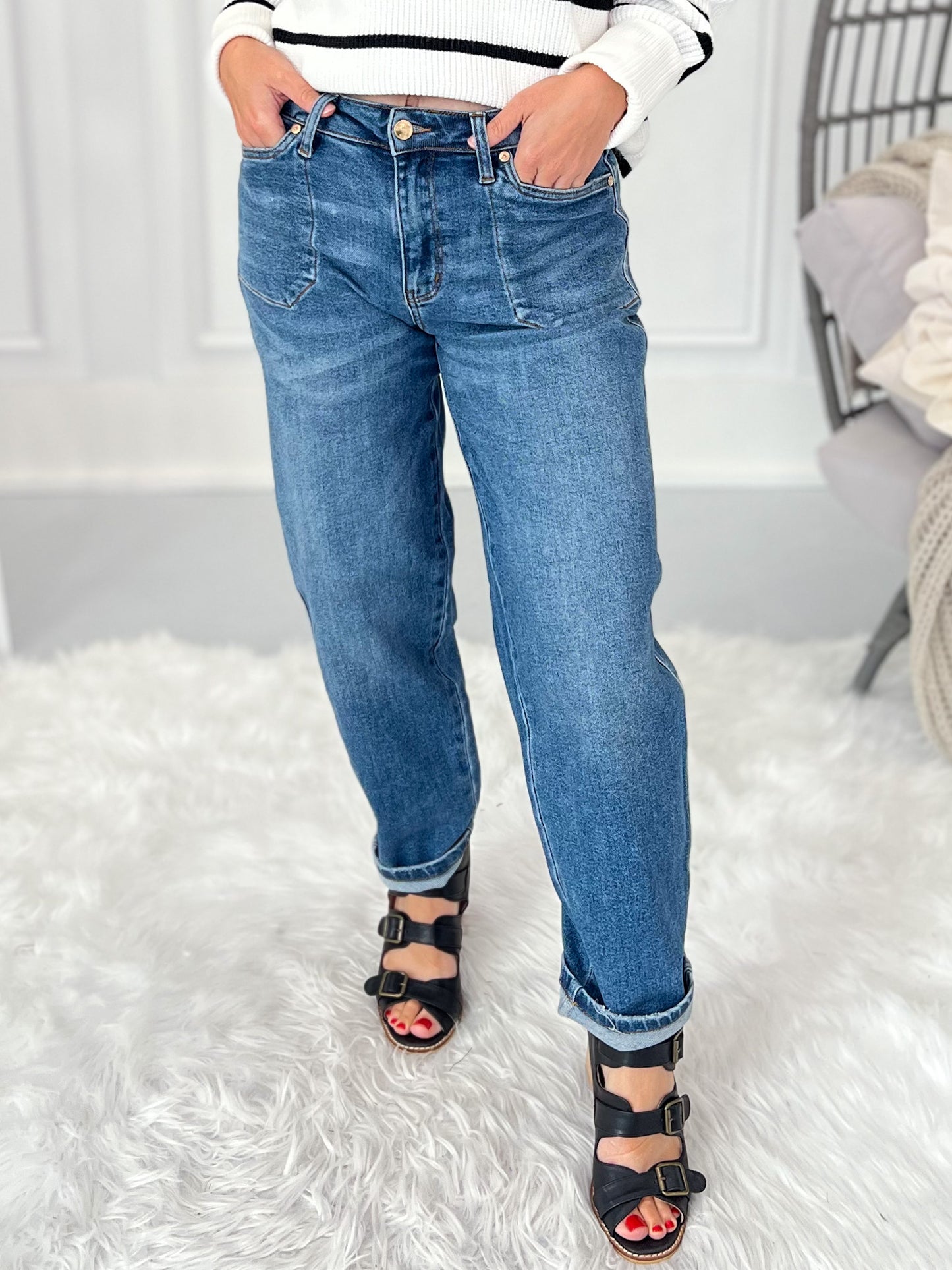On A Roll - Judy Blue Soft Barrel Leg Jean