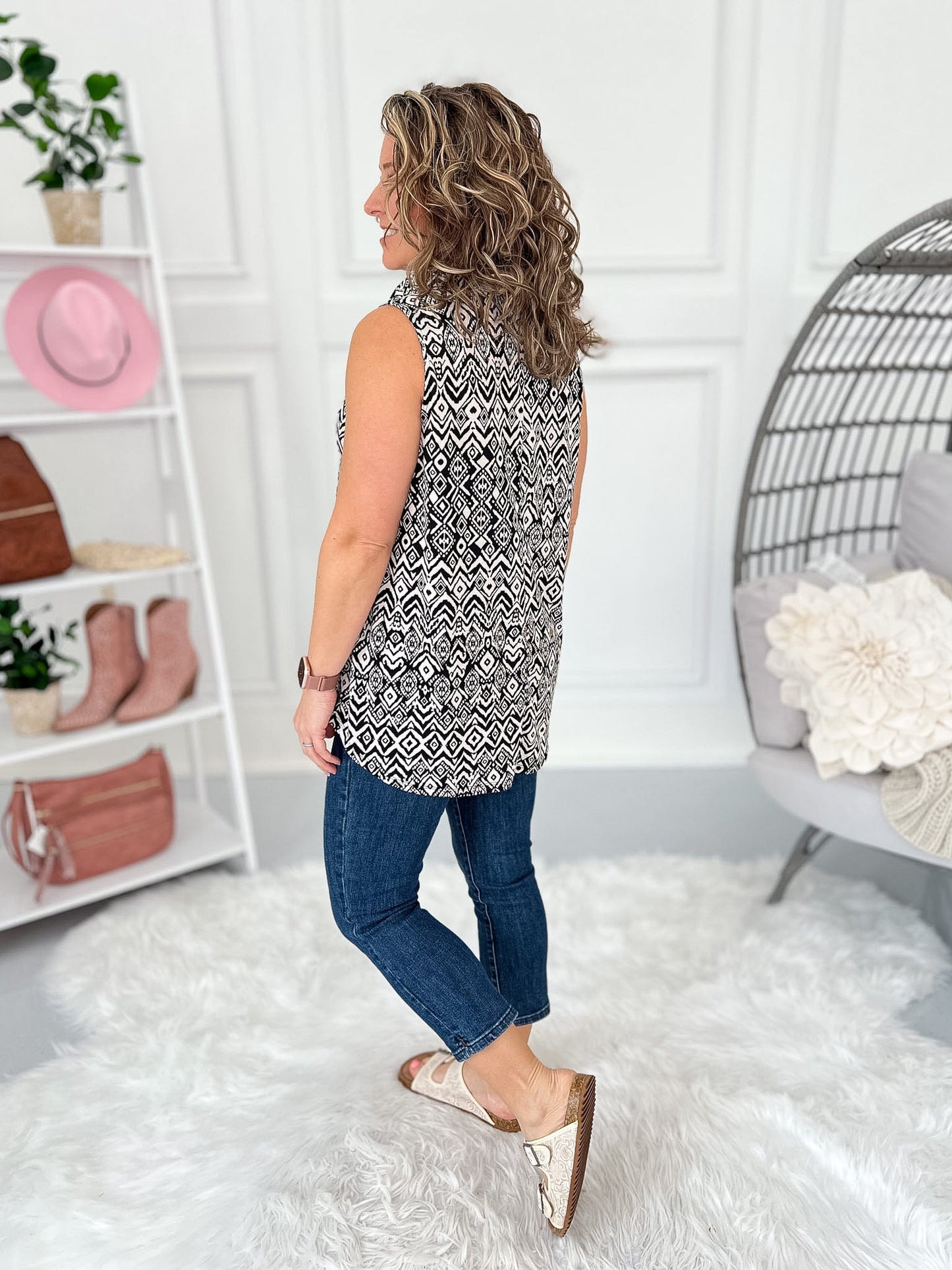 Makes You Think Tank