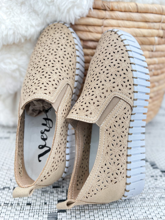 Very G Nicole Platform Shoe - Nude