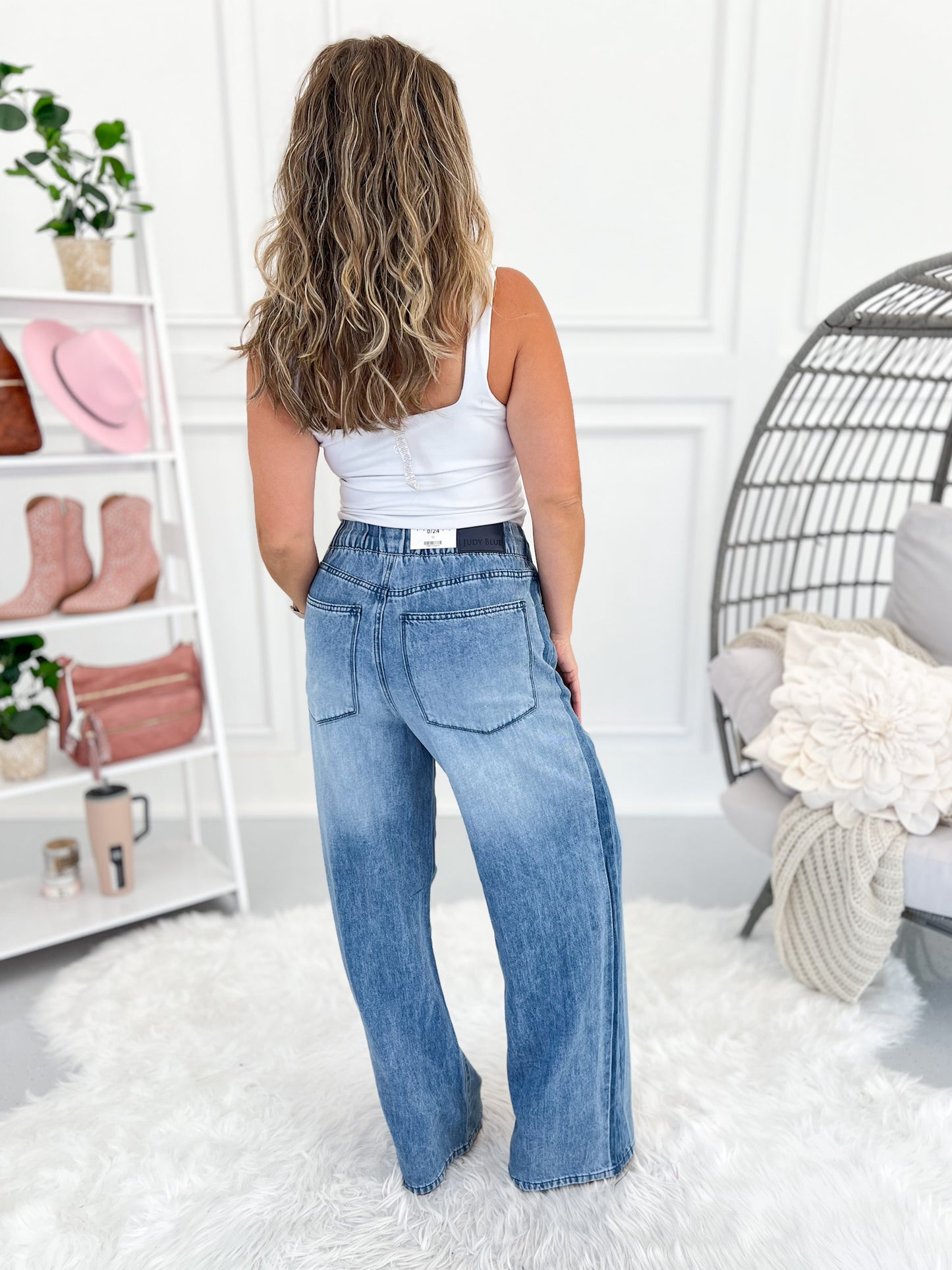 Free Flow - Judy Blue Featherweight Chambray Wilhelmina Elastic Waist Jean