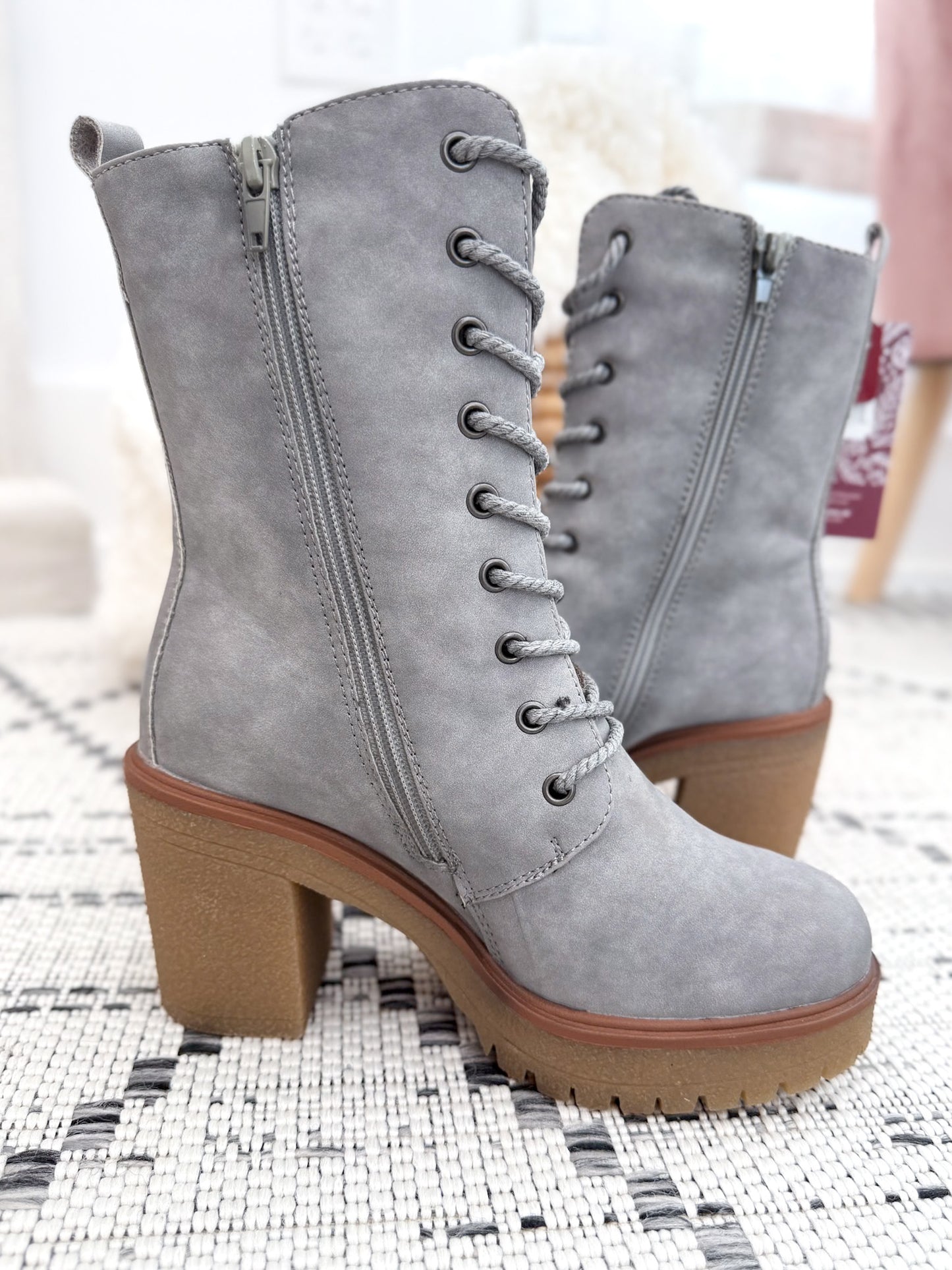 Muk Luks Riser Jazz Boot - Grey