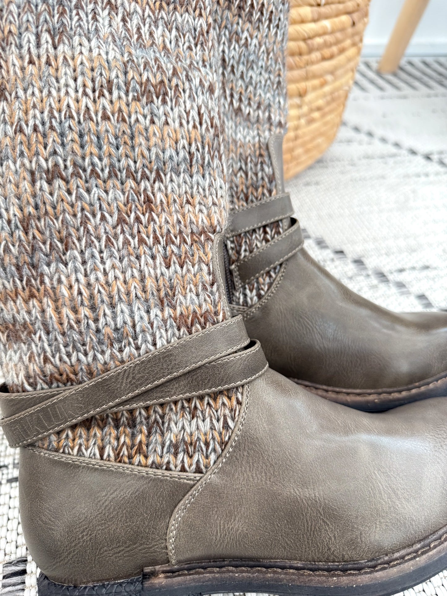 Muk Luks Logger Alberta Boot - Grey