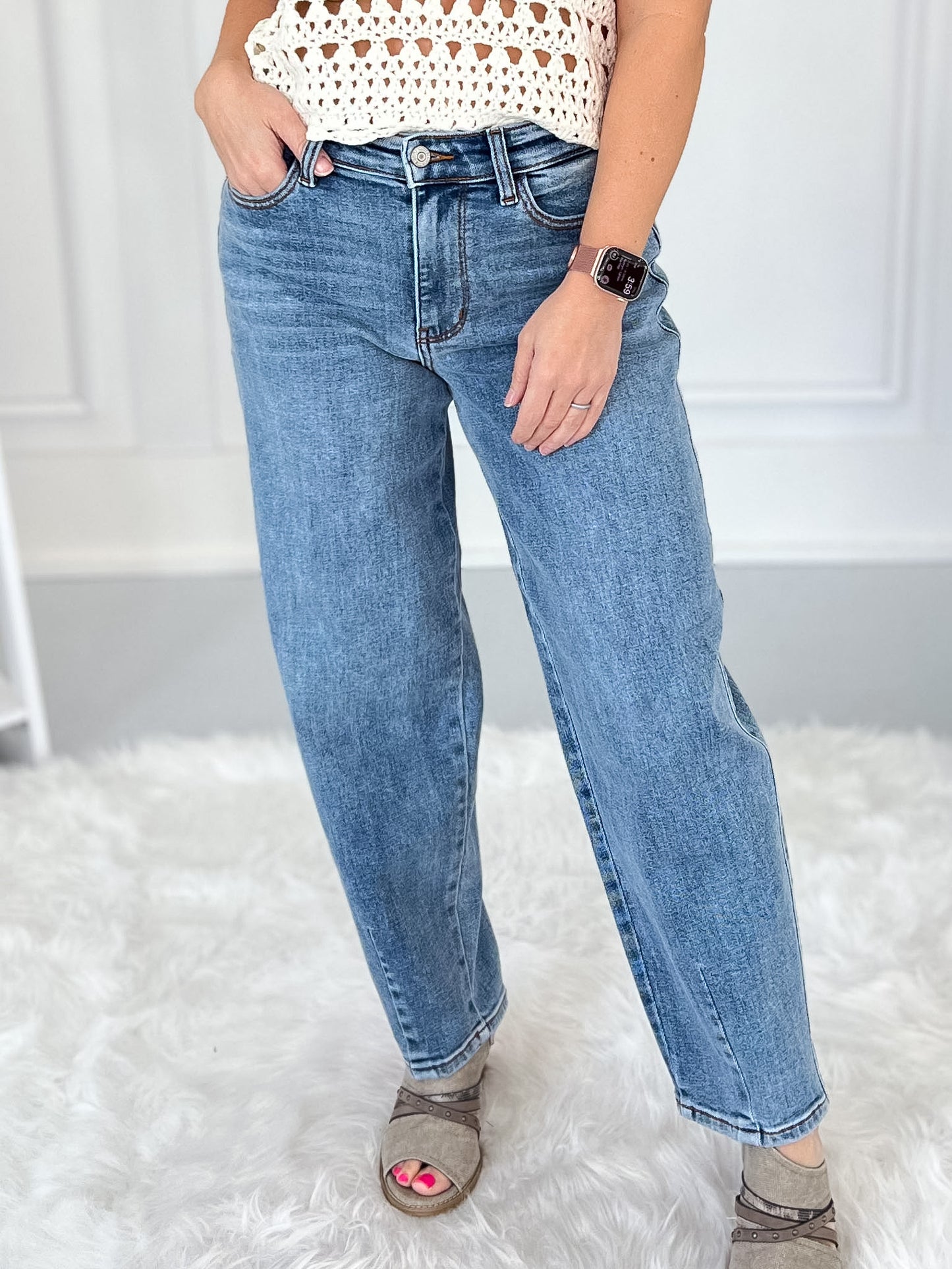 Full Steam Ahead - Judy Blue Yoke Detail Barrel Leg Jean