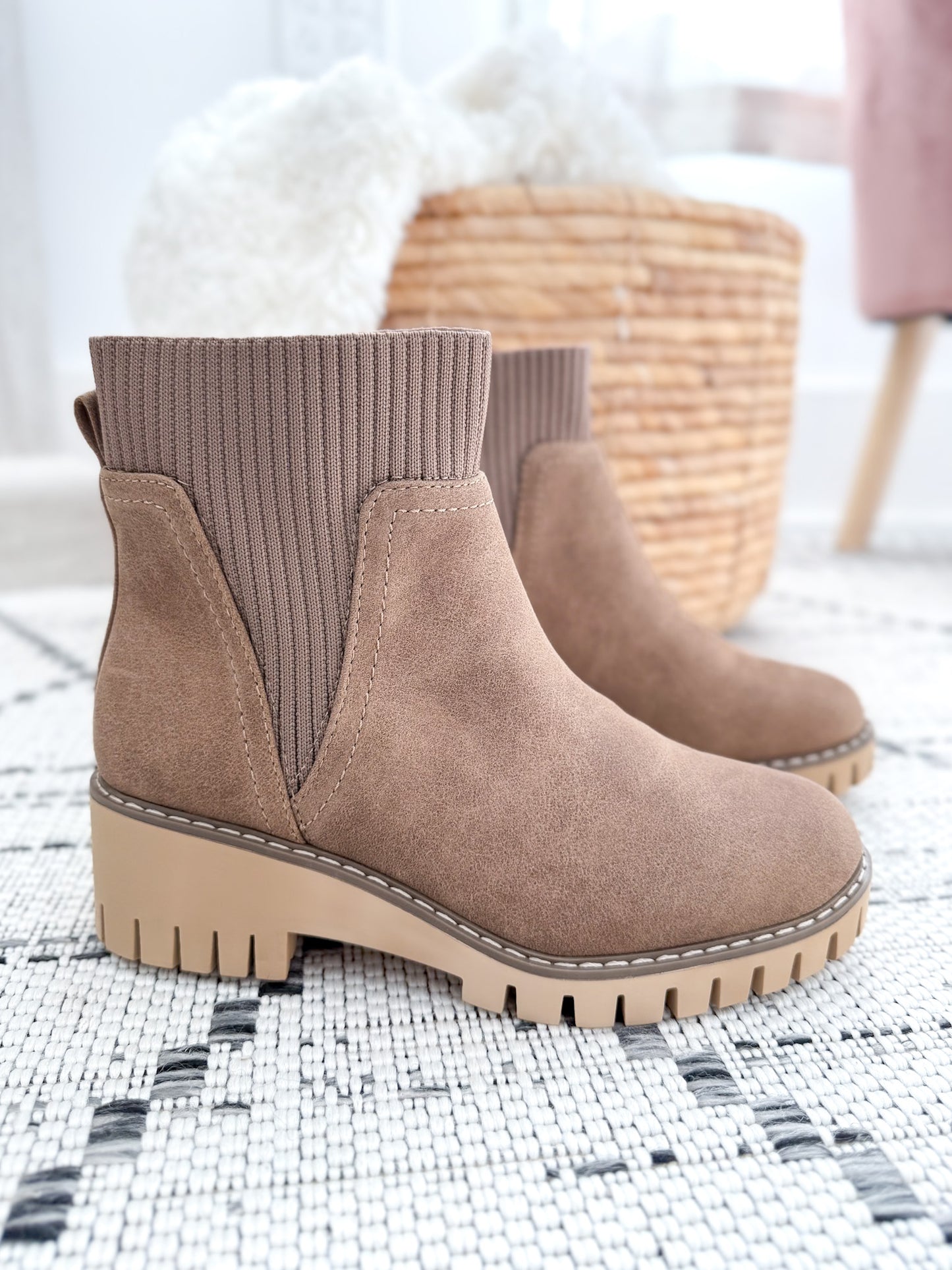 Very G Magnolia Boot - Taupe