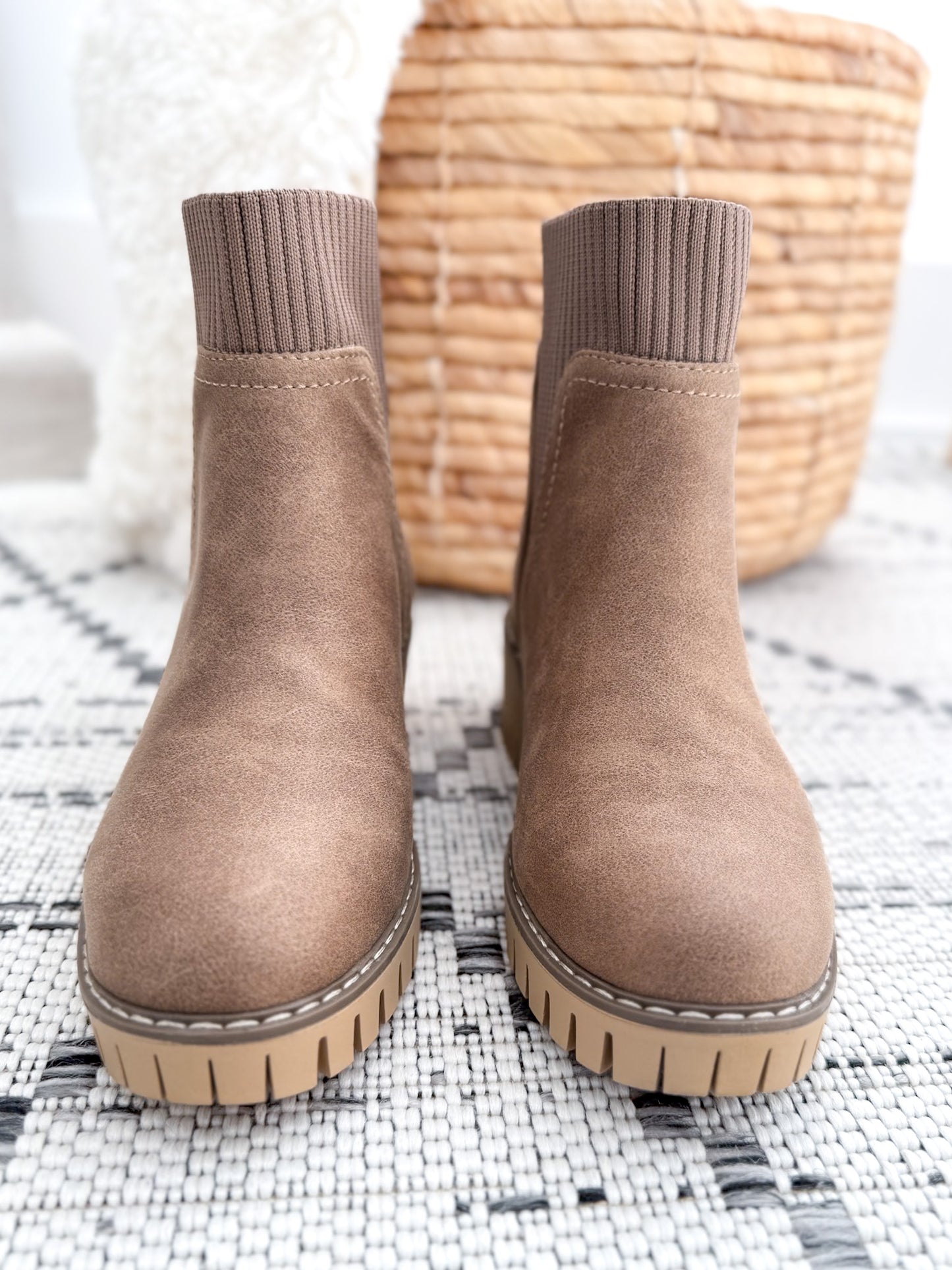 Very G Magnolia Boot - Taupe