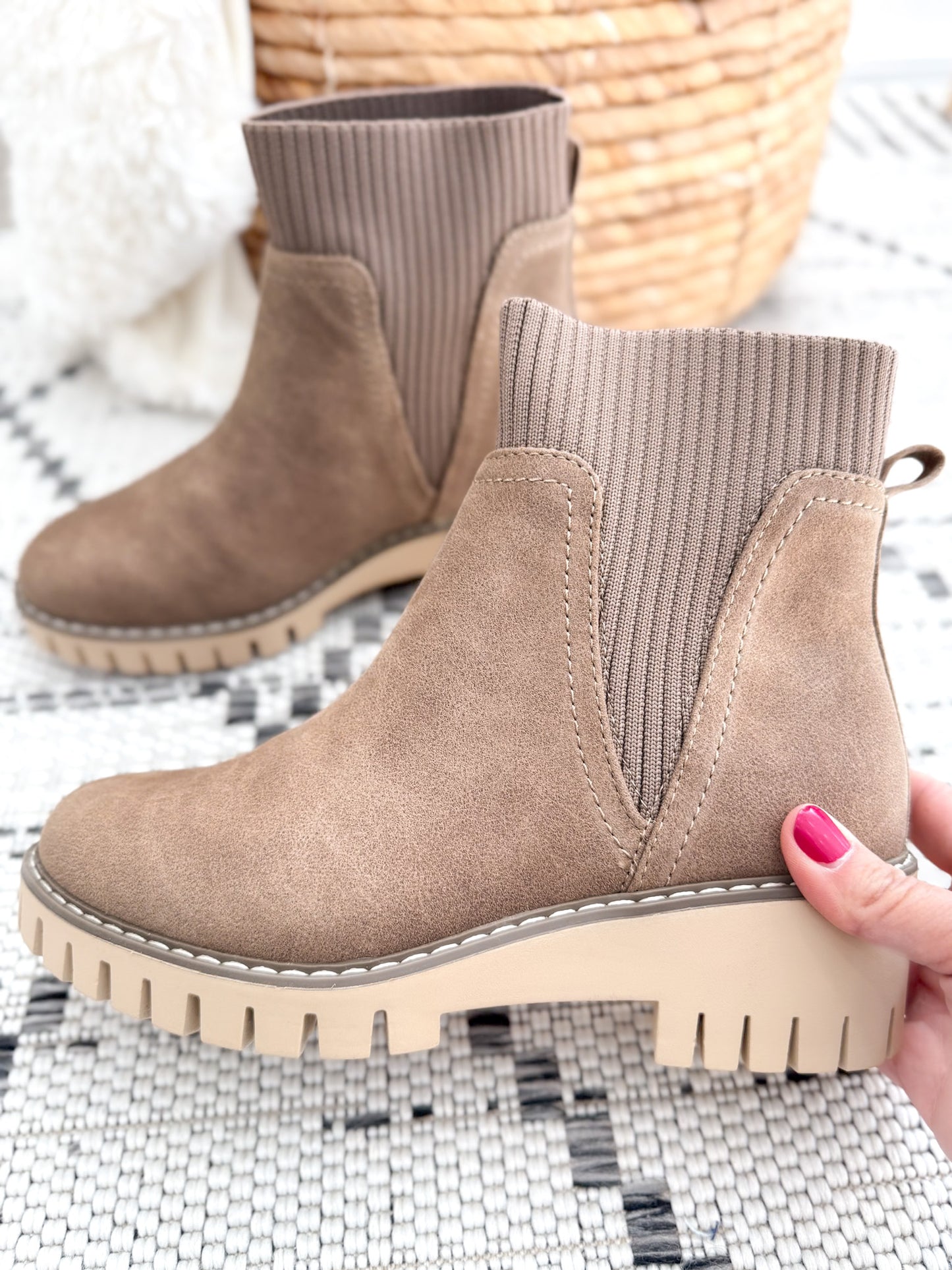 Very G Magnolia Boot - Taupe