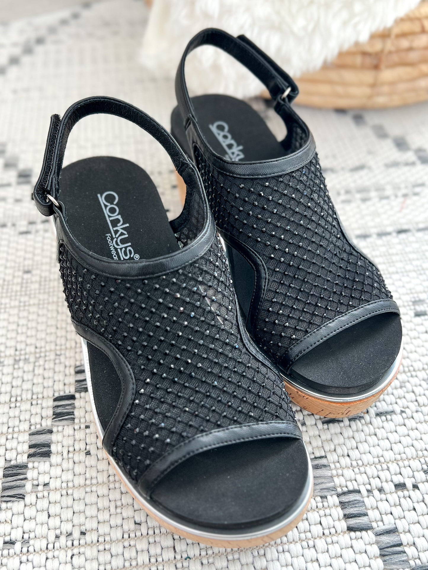Corky's Carley Wedge - Black Mesh