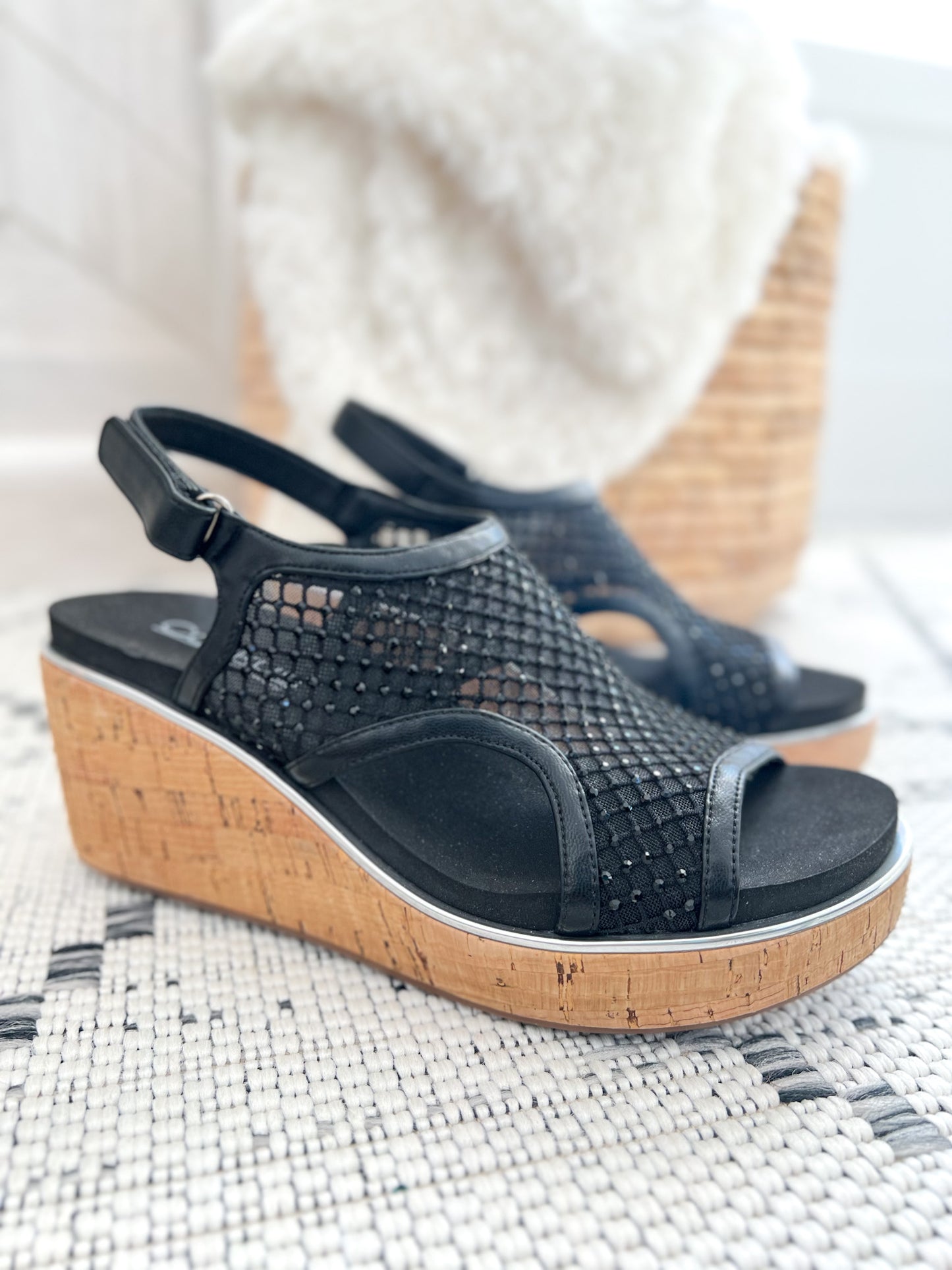 Corky's Carley Wedge - Black Mesh