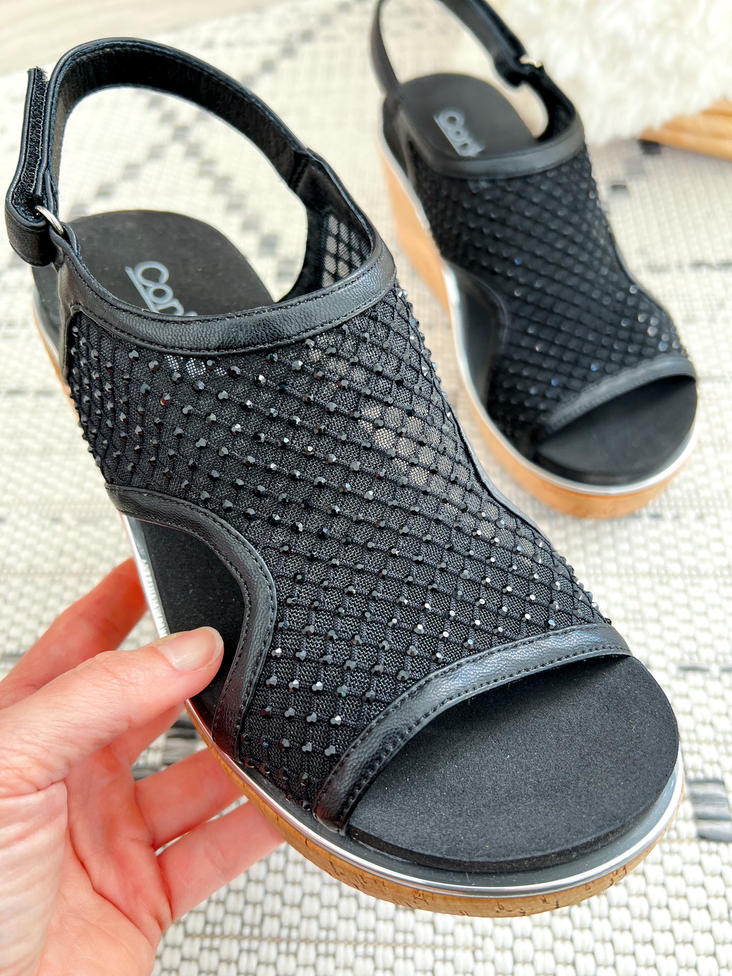 Corky's Carley Wedge - Black Mesh