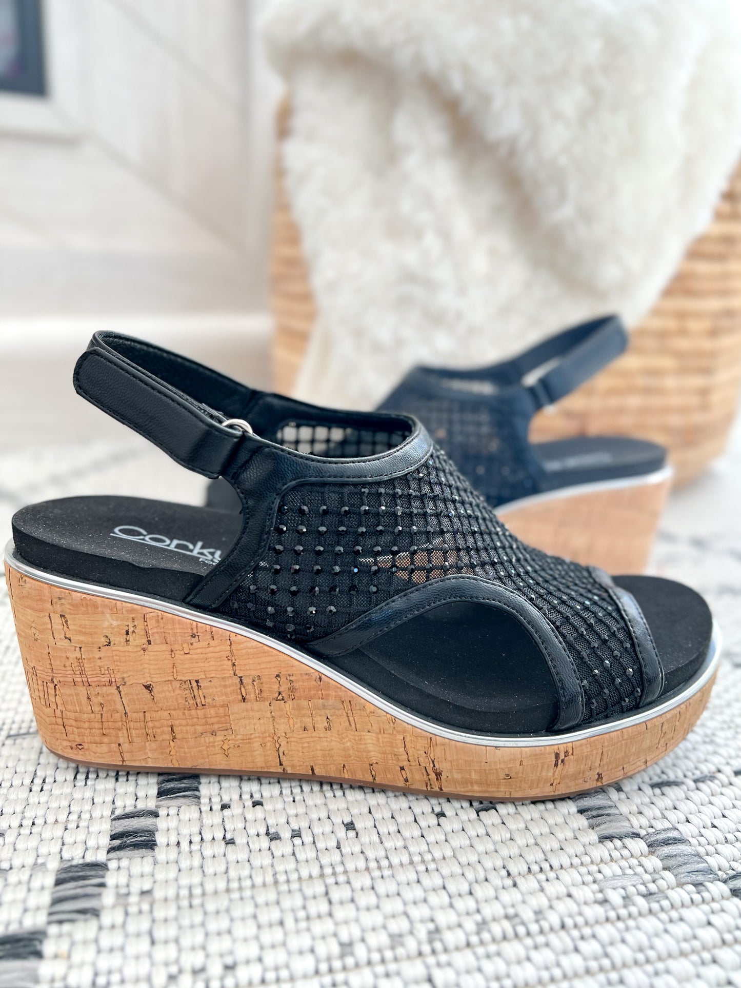 Corky's Carley Wedge - Black Mesh