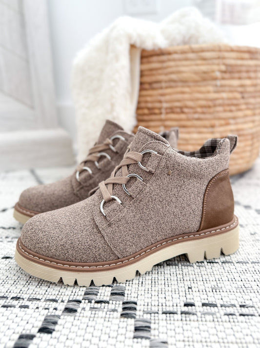 Corky's Campfire Boot - Sand