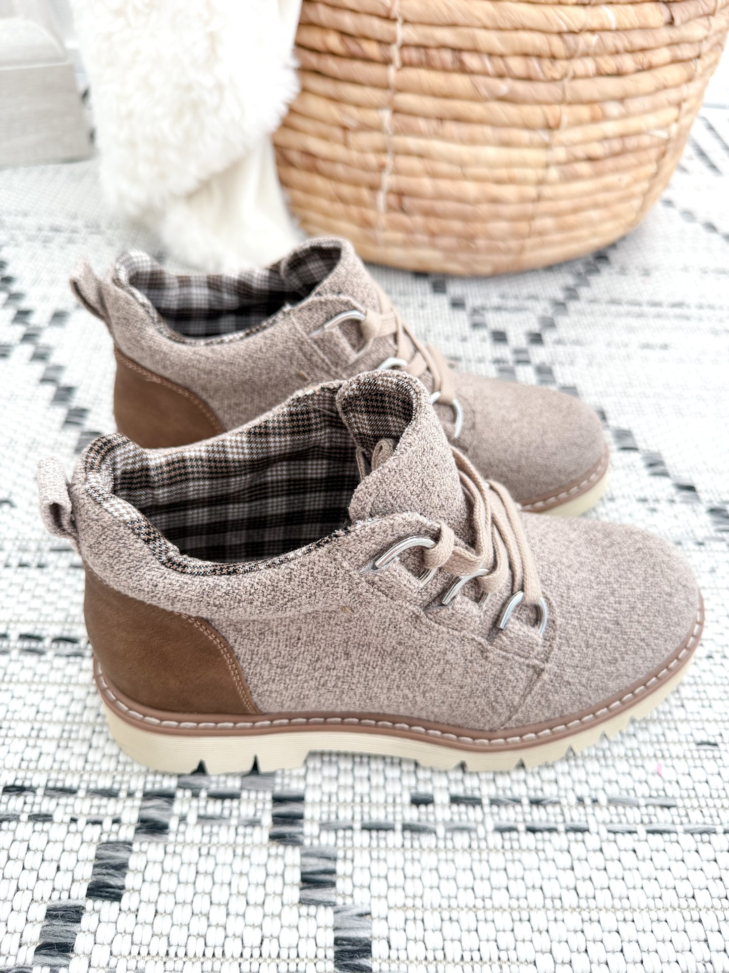 Corky's Campfire Boot - Sand