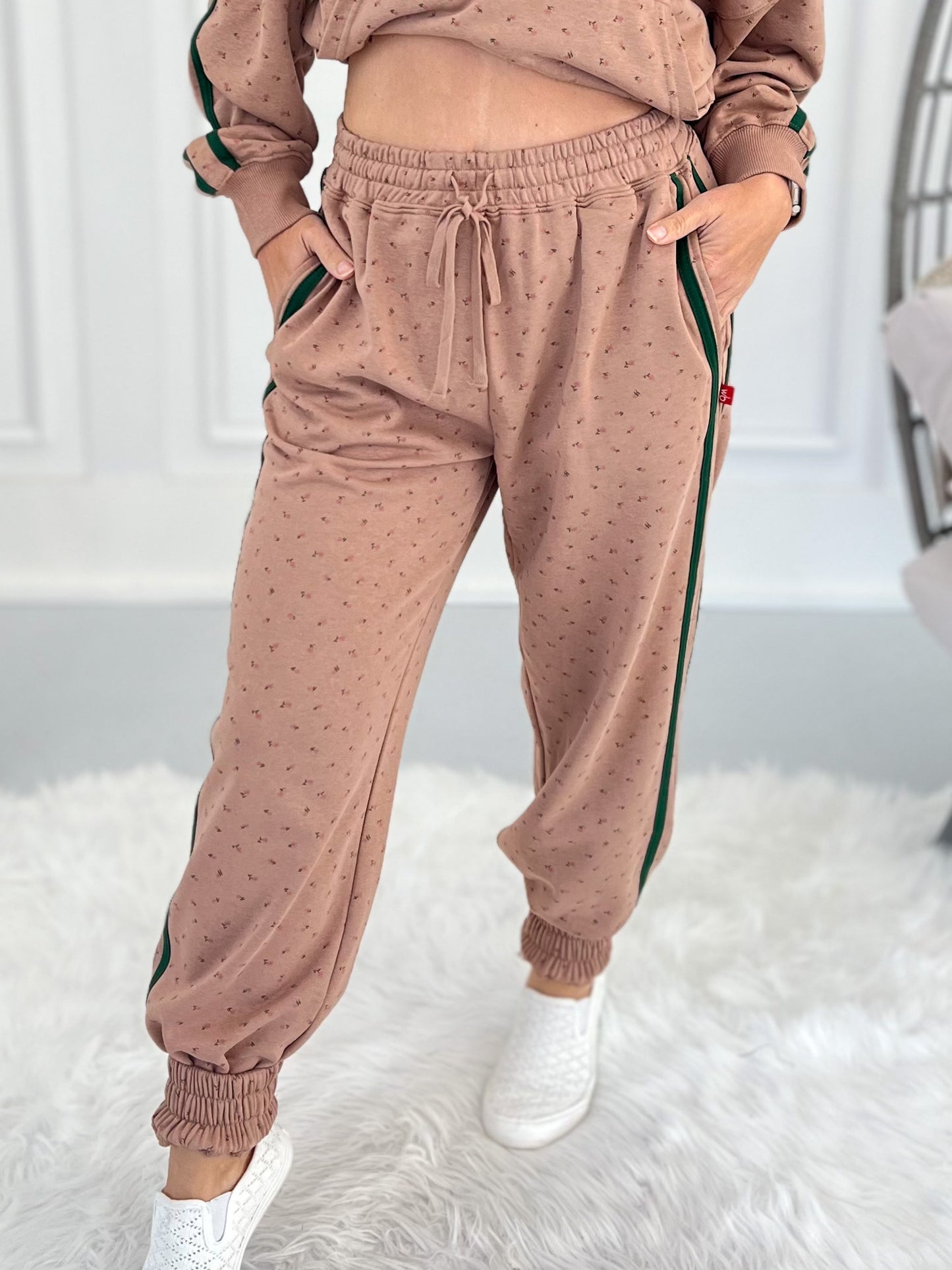 Fell For You Joggers