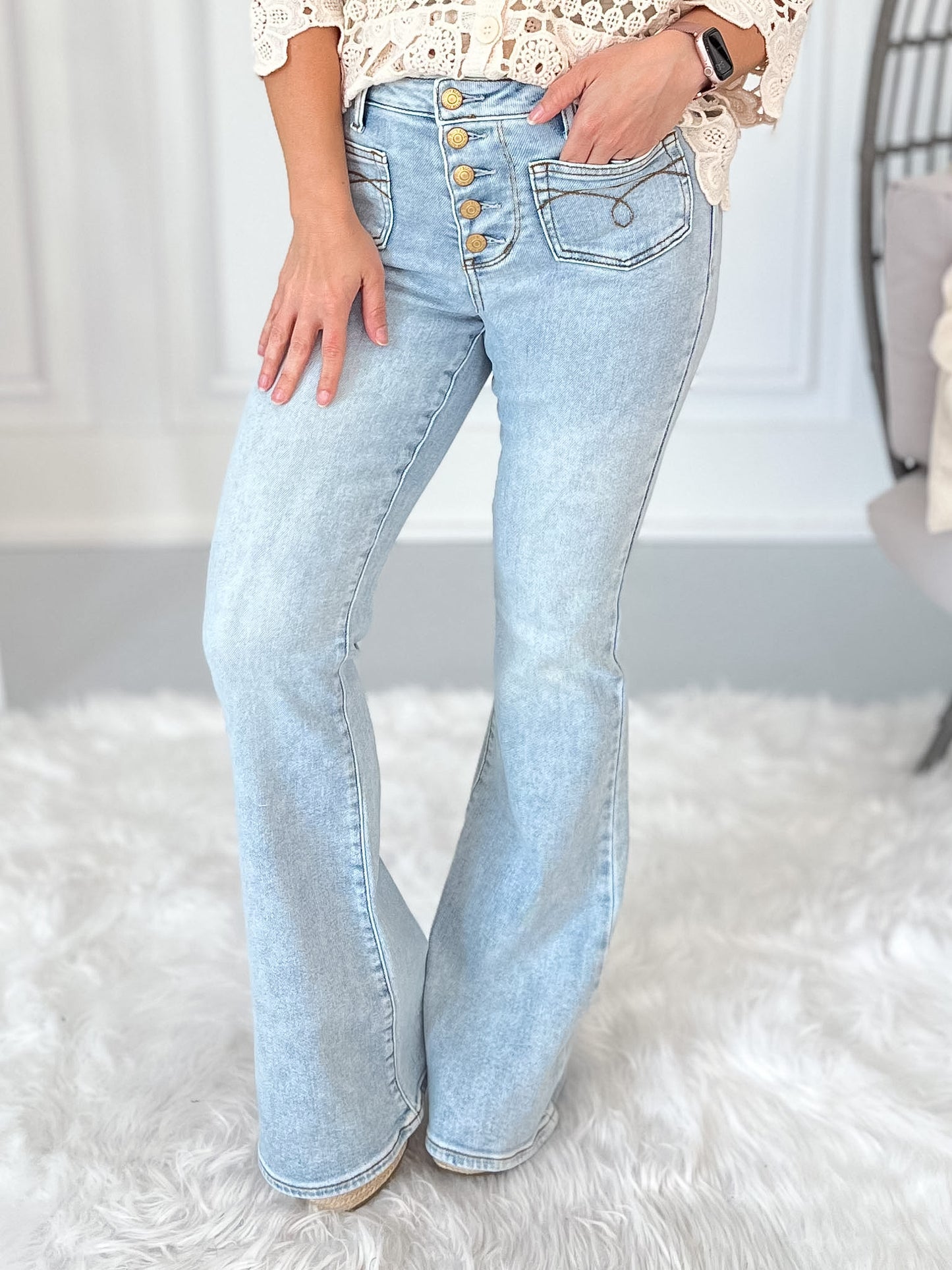 The Headliner - Judy Blue Patch Pocket Flare Jean