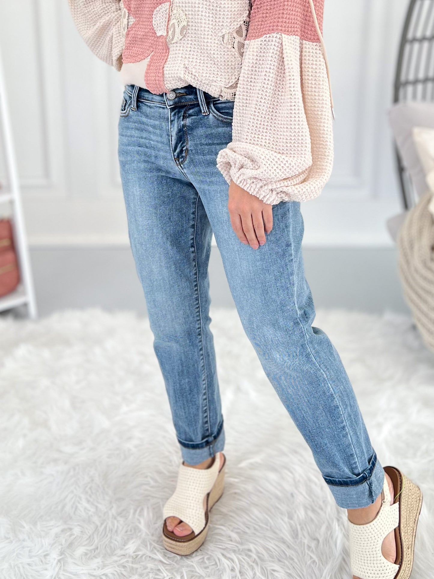 Off The Hook - Judy Blue Cell Phone Pocket Slim Fit Jeans