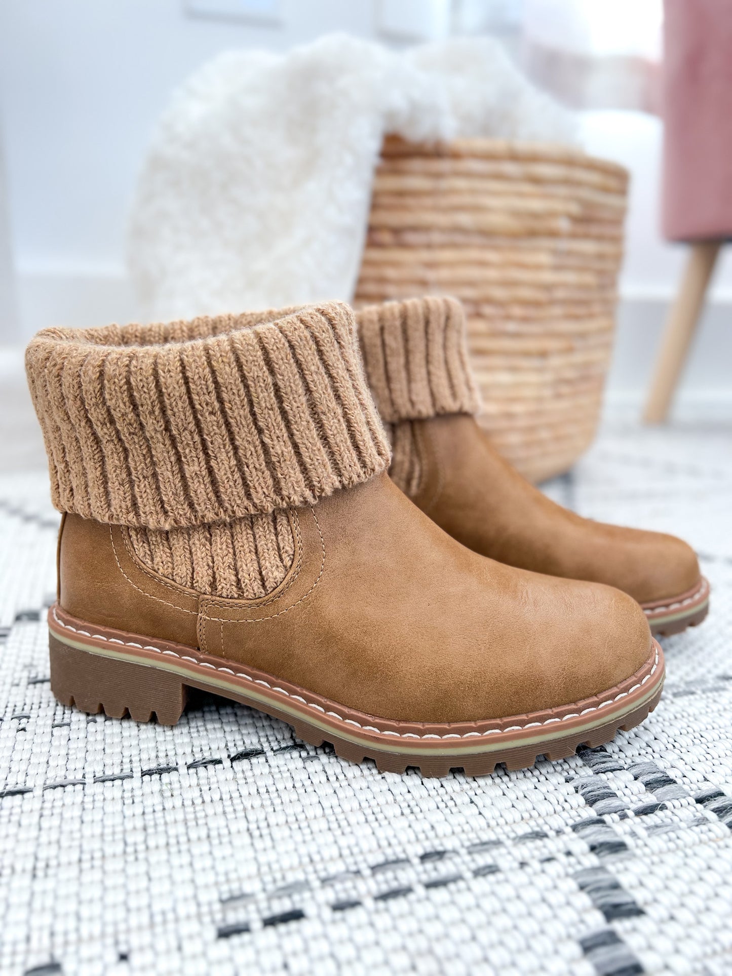 Corky's Quiver Boot - Caramel