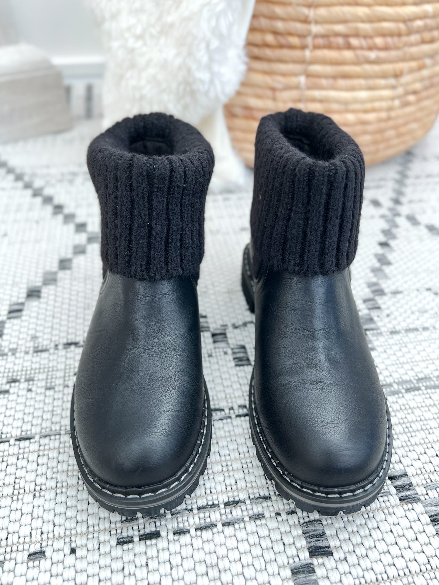 Corky's Quiver Boot - Black