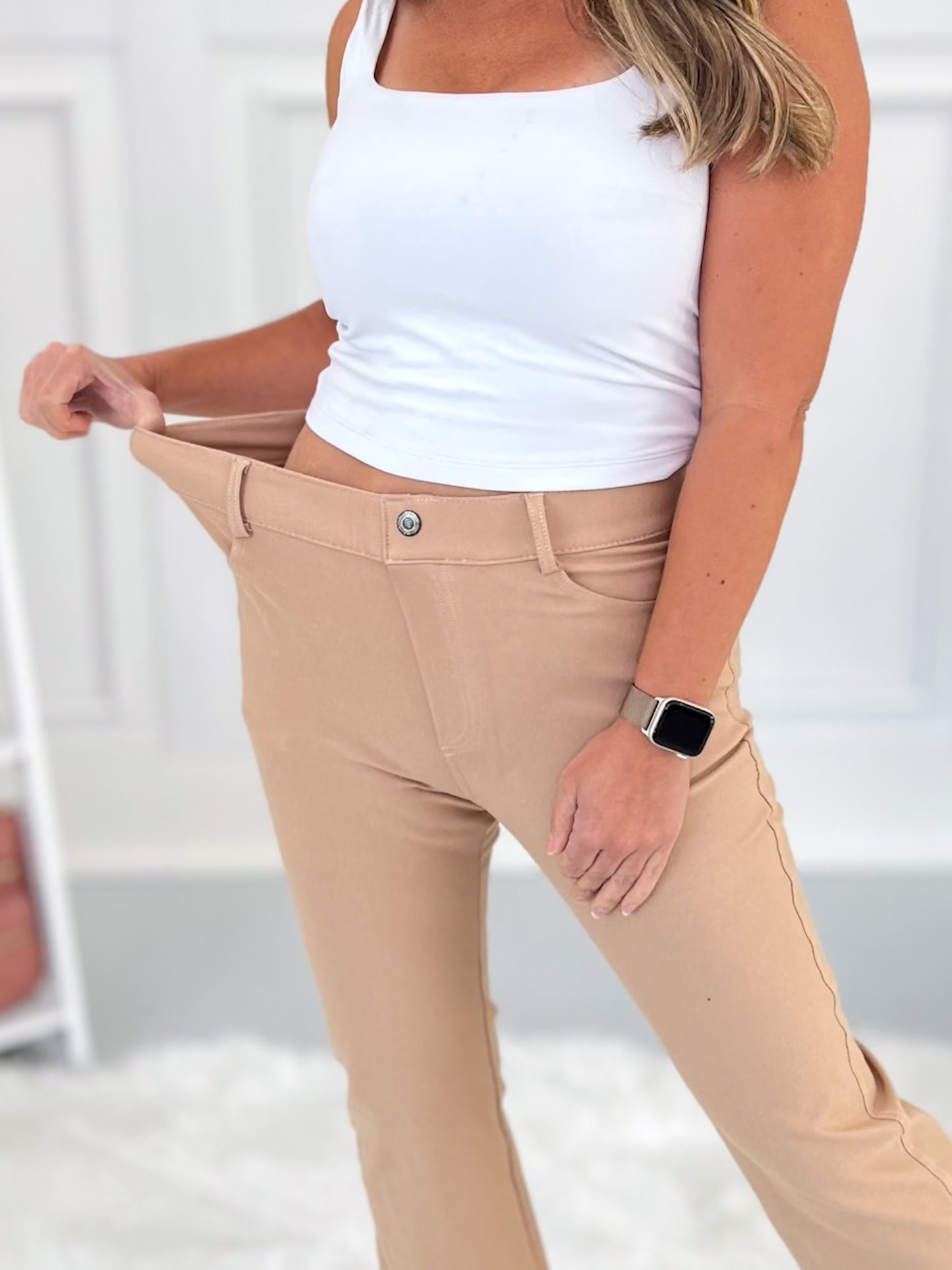 Classic Solid Straight Leg Crop Pants
