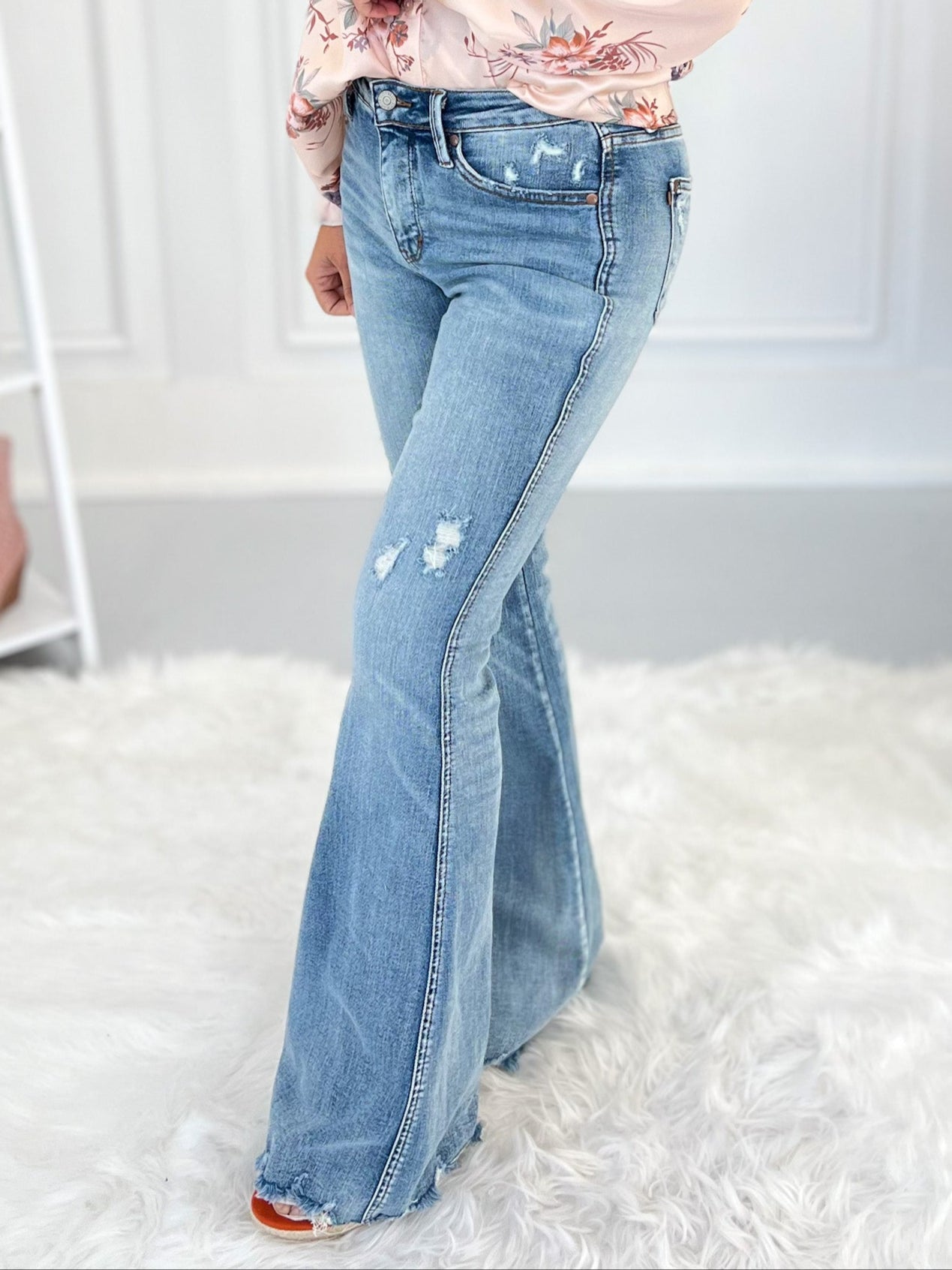 Flatter Me - Judy Blue Tummy Control Flare Jeans