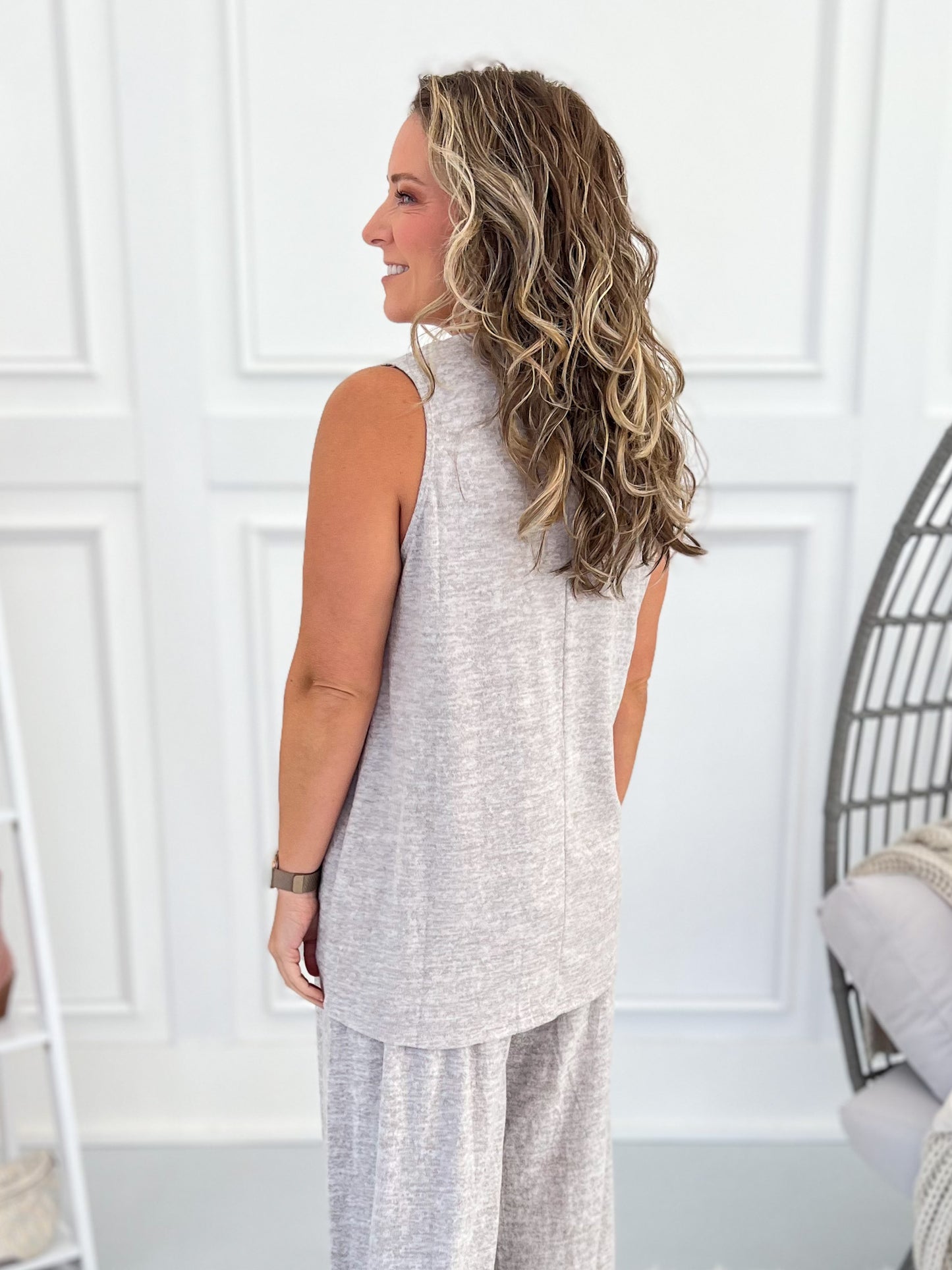 On Easy Mode Matching Lounge Set