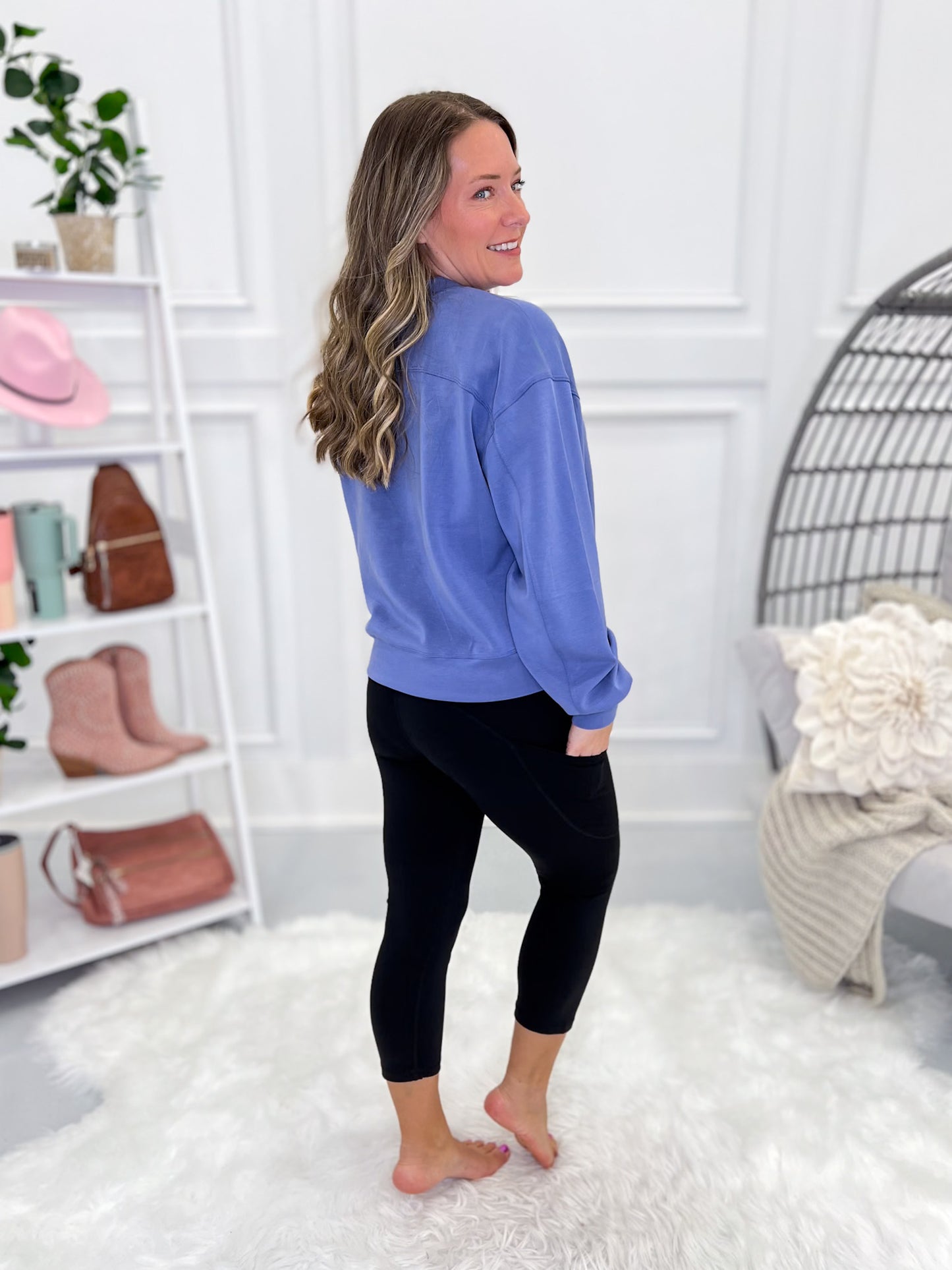 Super Soft Scuba Cropped Sweatshirt