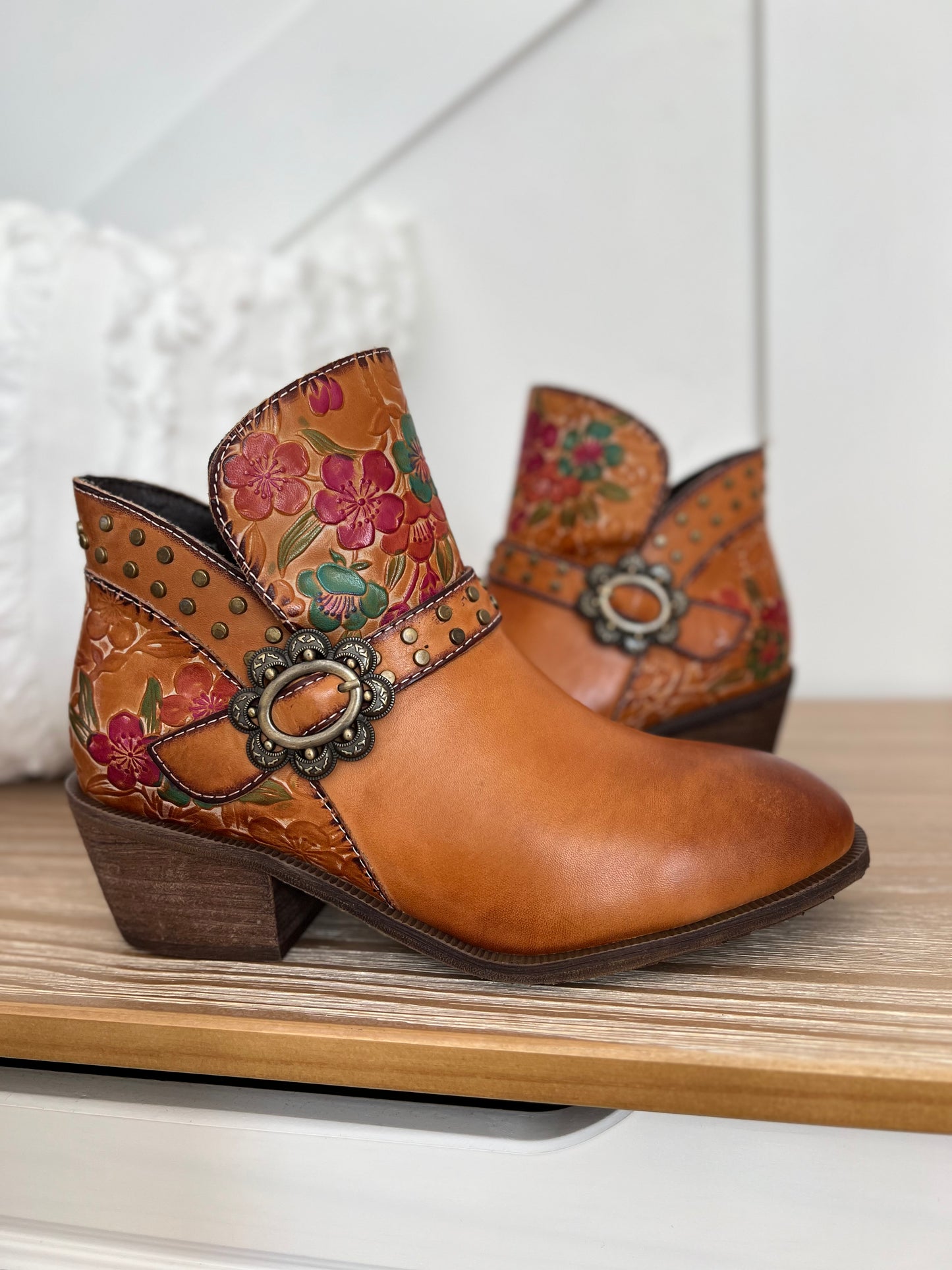 L'ARTISTE Dainty Lady Boot - Camel Multi