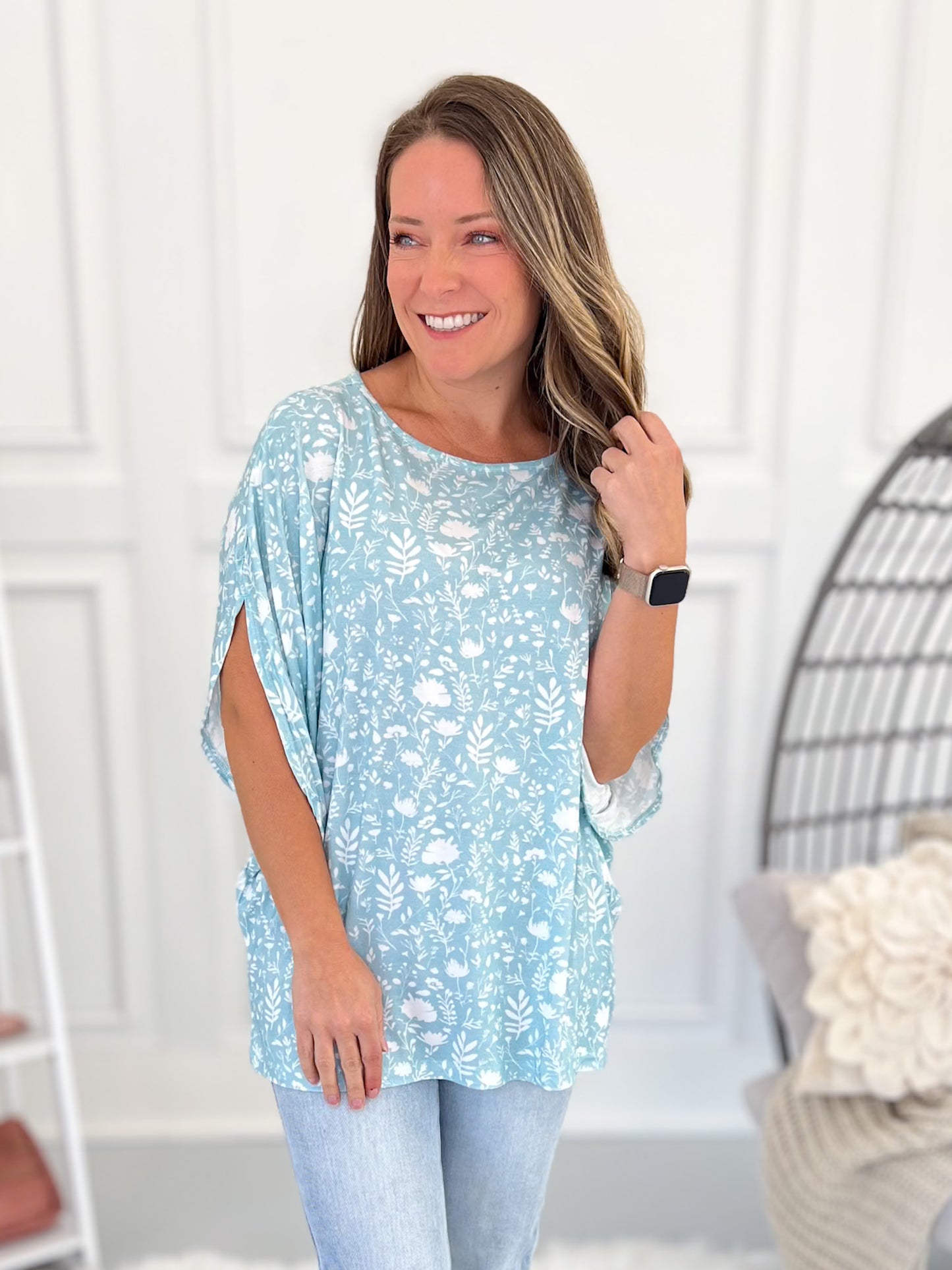 Darcy Dolman - Dreamy Meadows Blue