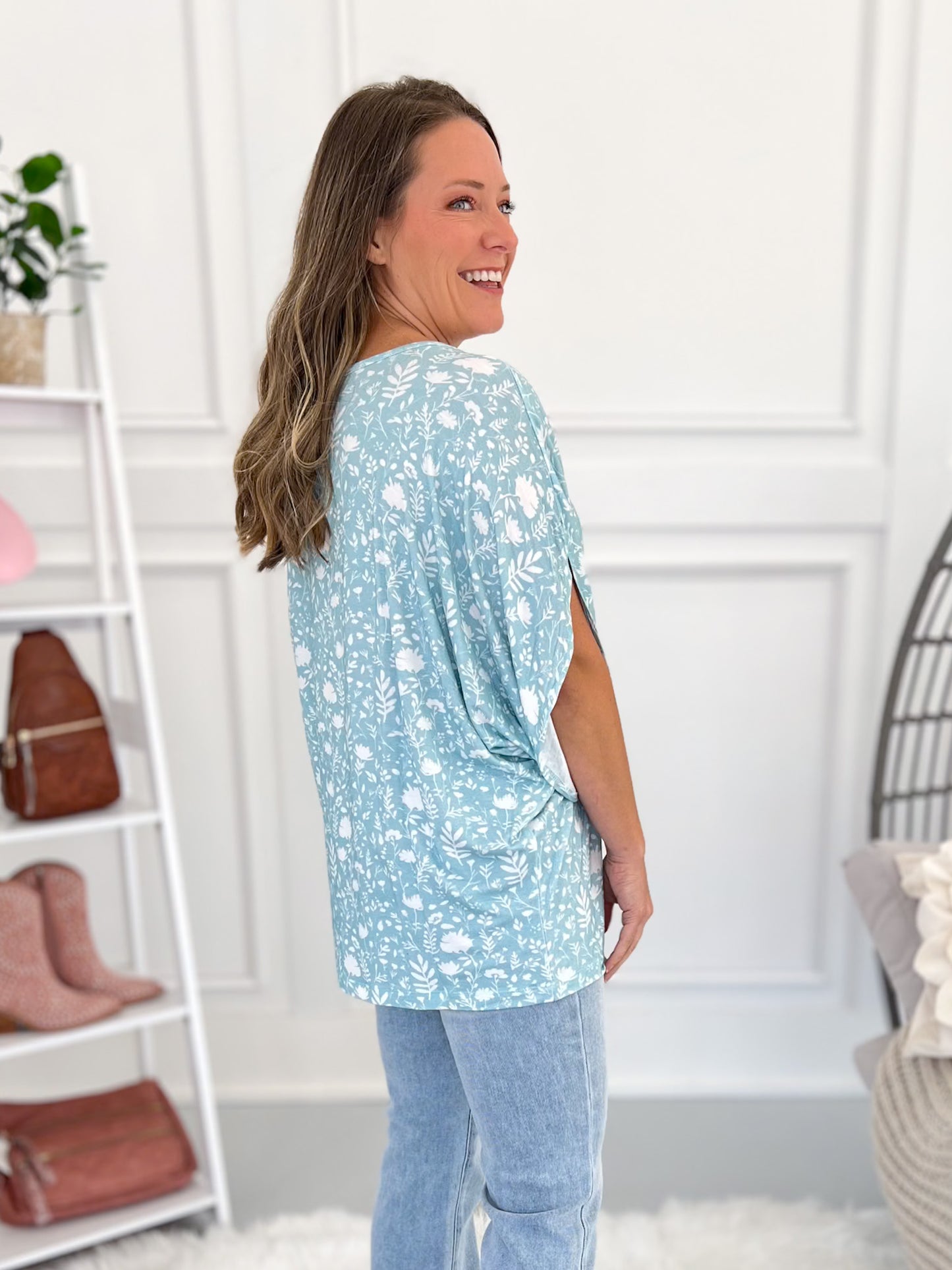 Darcy Dolman - Dreamy Meadows Blue