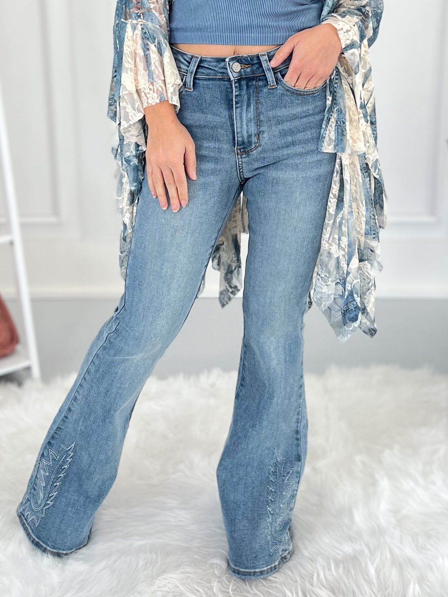 Cowgirl Classic - Judy Blue Western Embroidered Flare Jeans