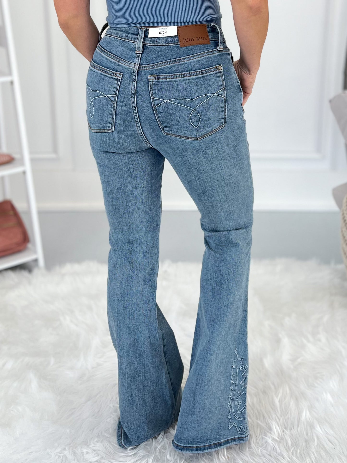 Cowgirl Classic - Judy Blue Western Embroidered Flare Jeans