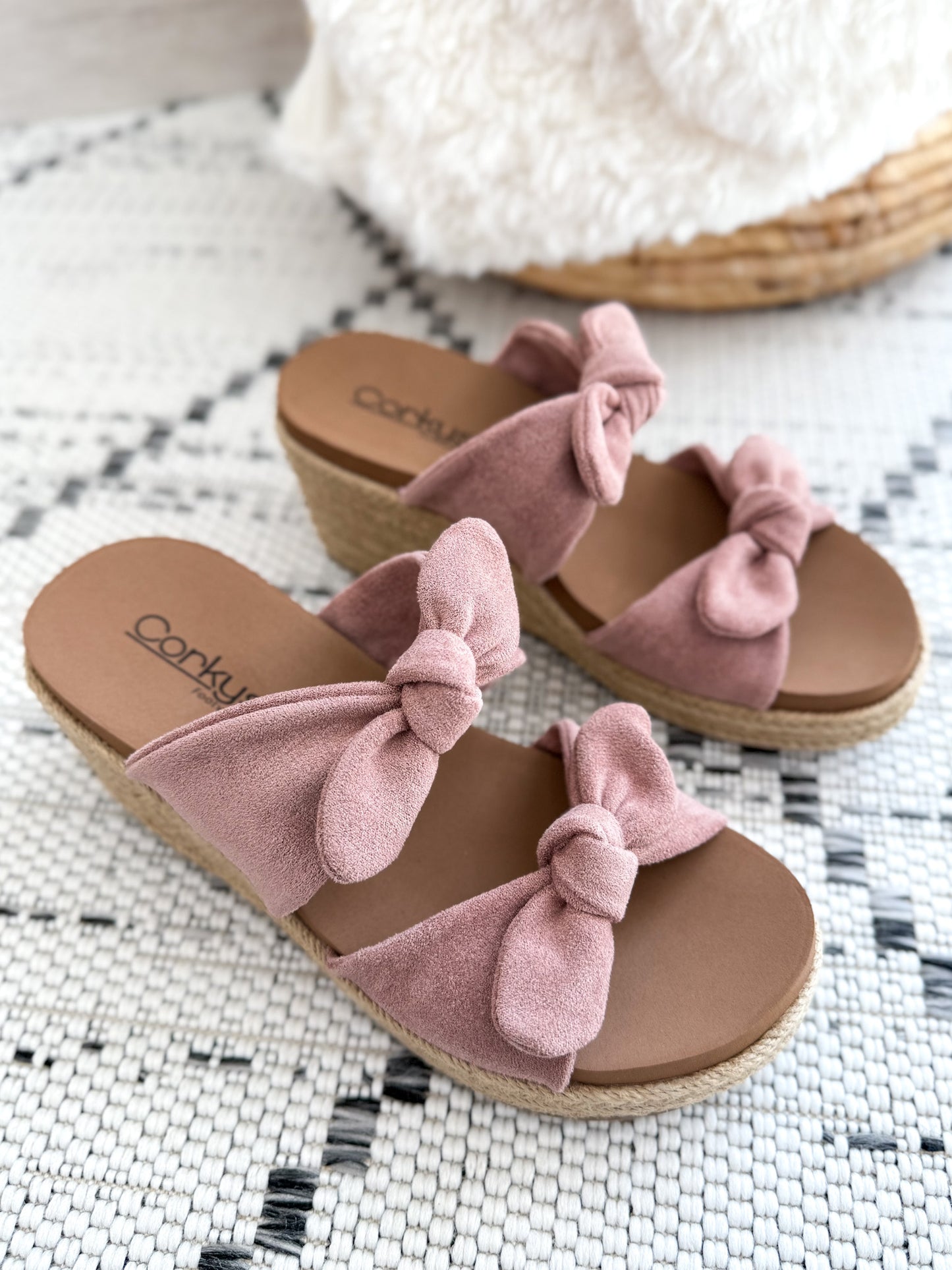 Corky's Tie The Knot Wedge - Blush Faux Suede