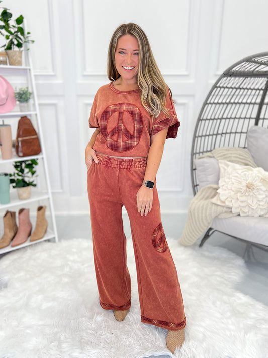 Peaceing Out Pants - Final Sale