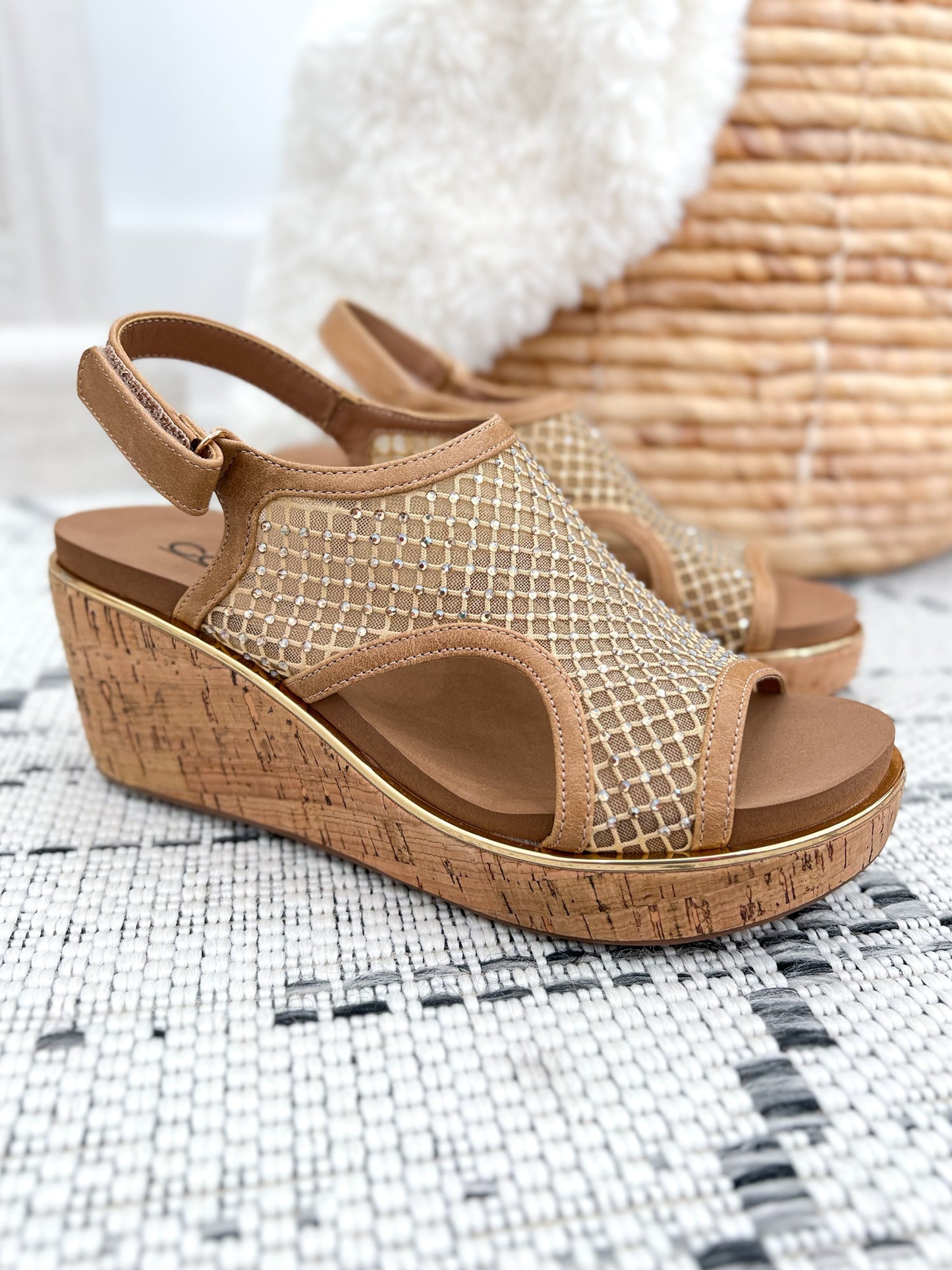 Corky's Carley Wedge - Caramel Mesh