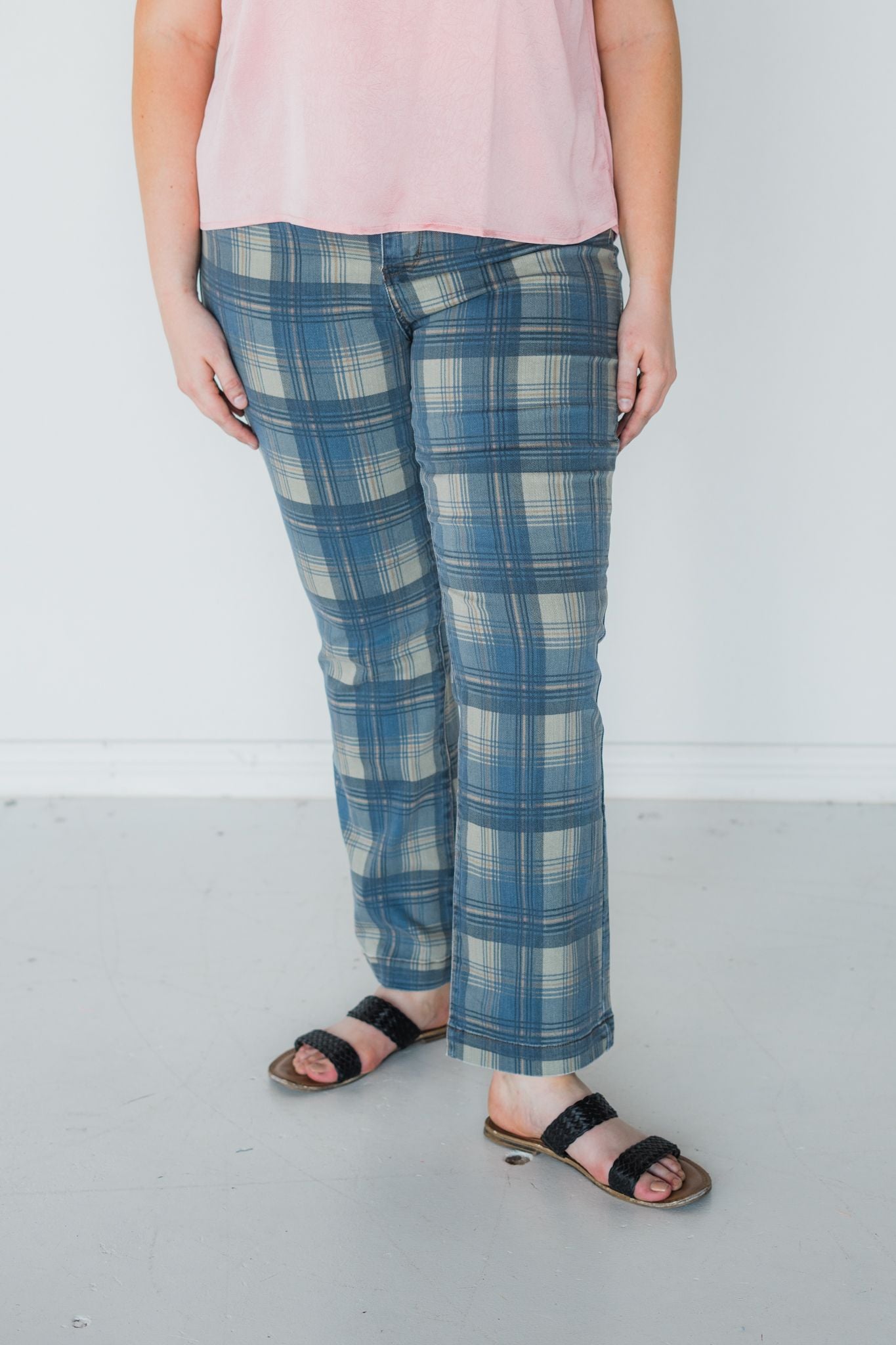 Judy Blue Vintage Look Plaid Straight Jeans