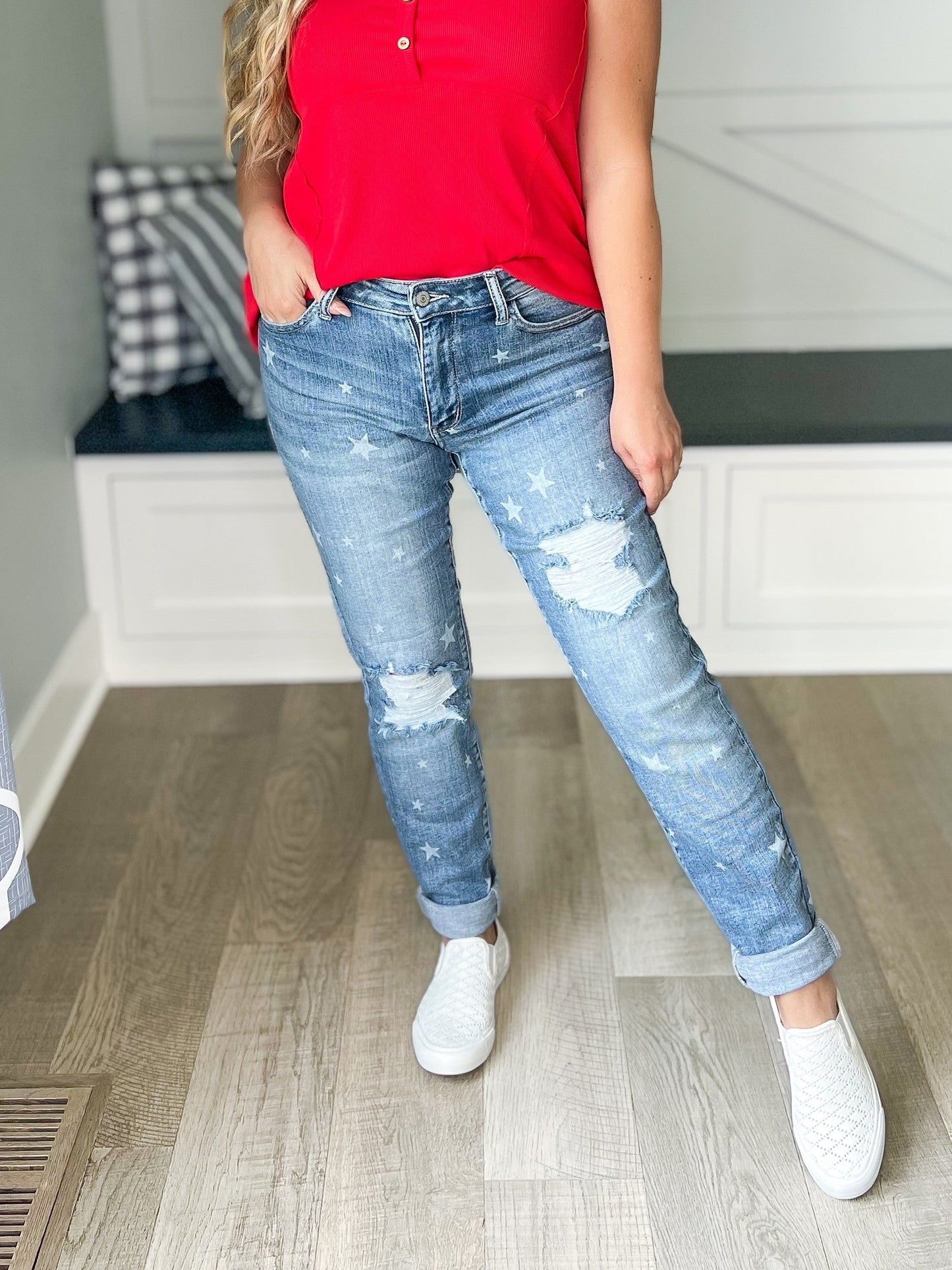 Judy Blue - Star Print Destroyed Roll Cuff Boyfriend Jean
