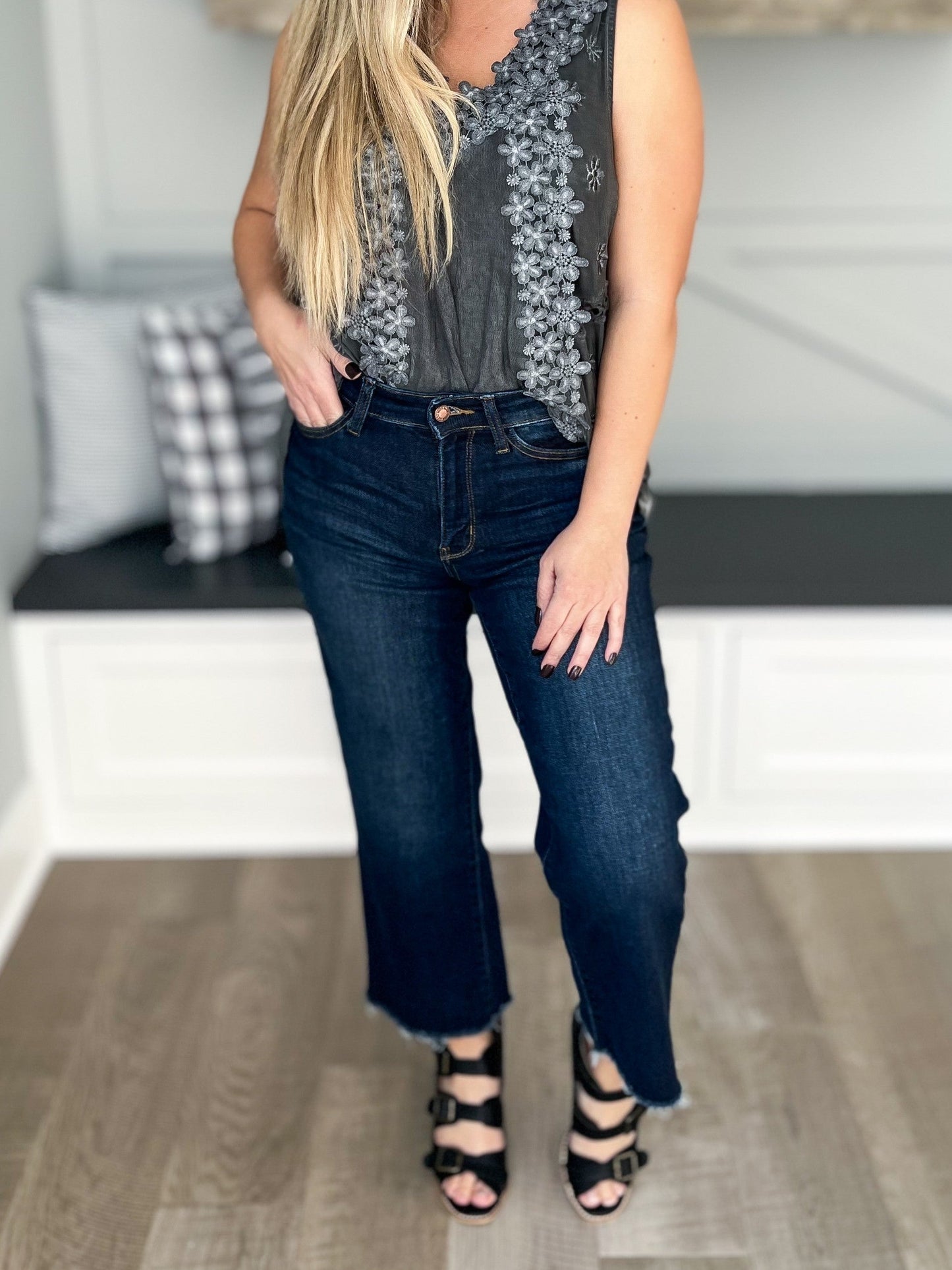 Coming In Hot - Judy Blue Cropped Wide Leg Jeans