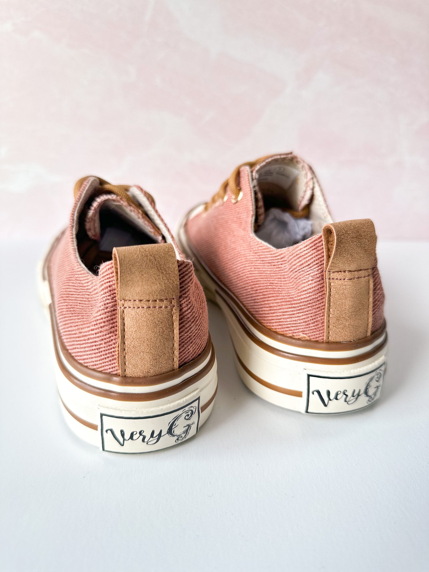 Very G Driana Sneaker - Rust