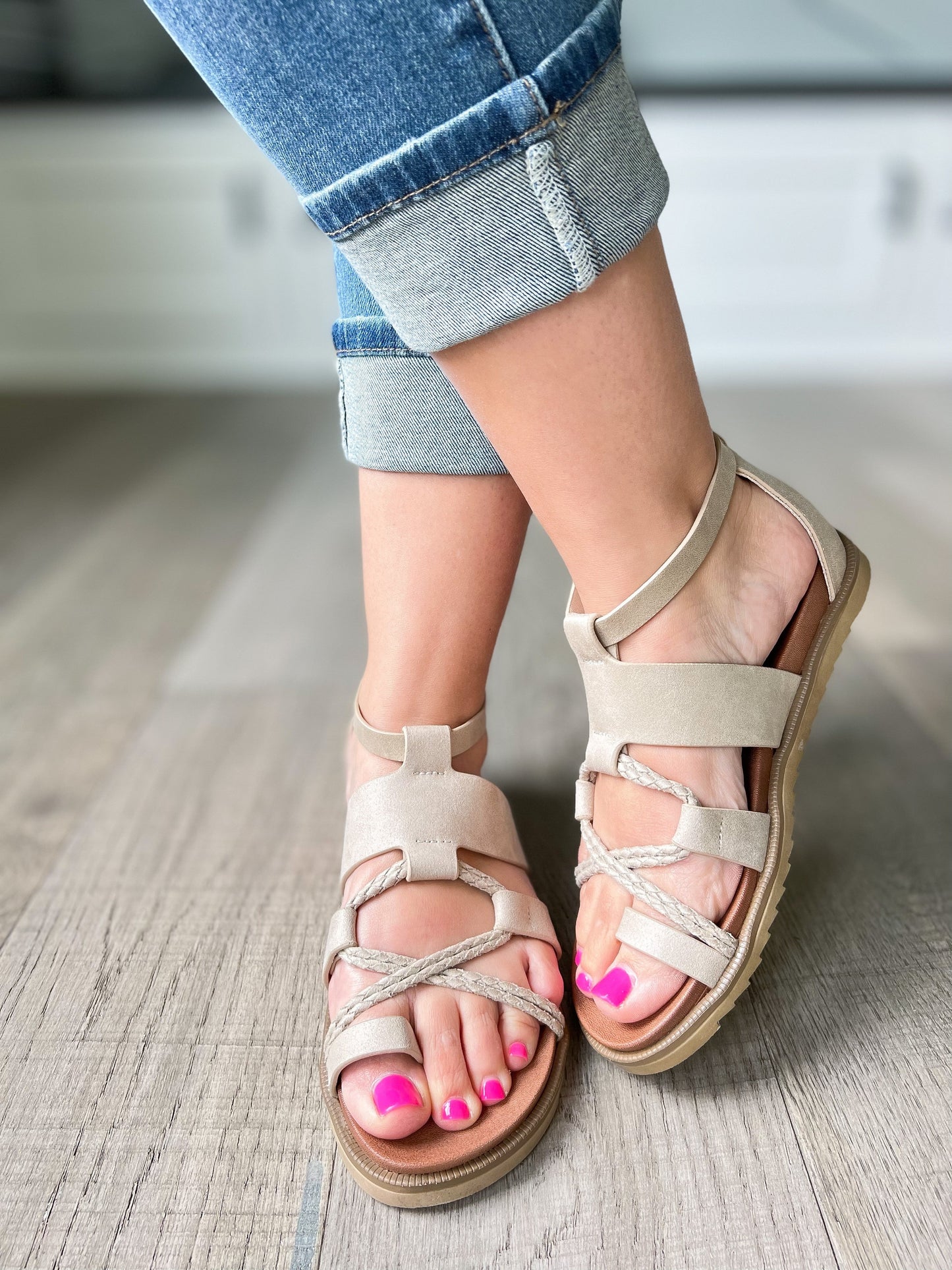 Very G Cleopatra Sandal - Cream