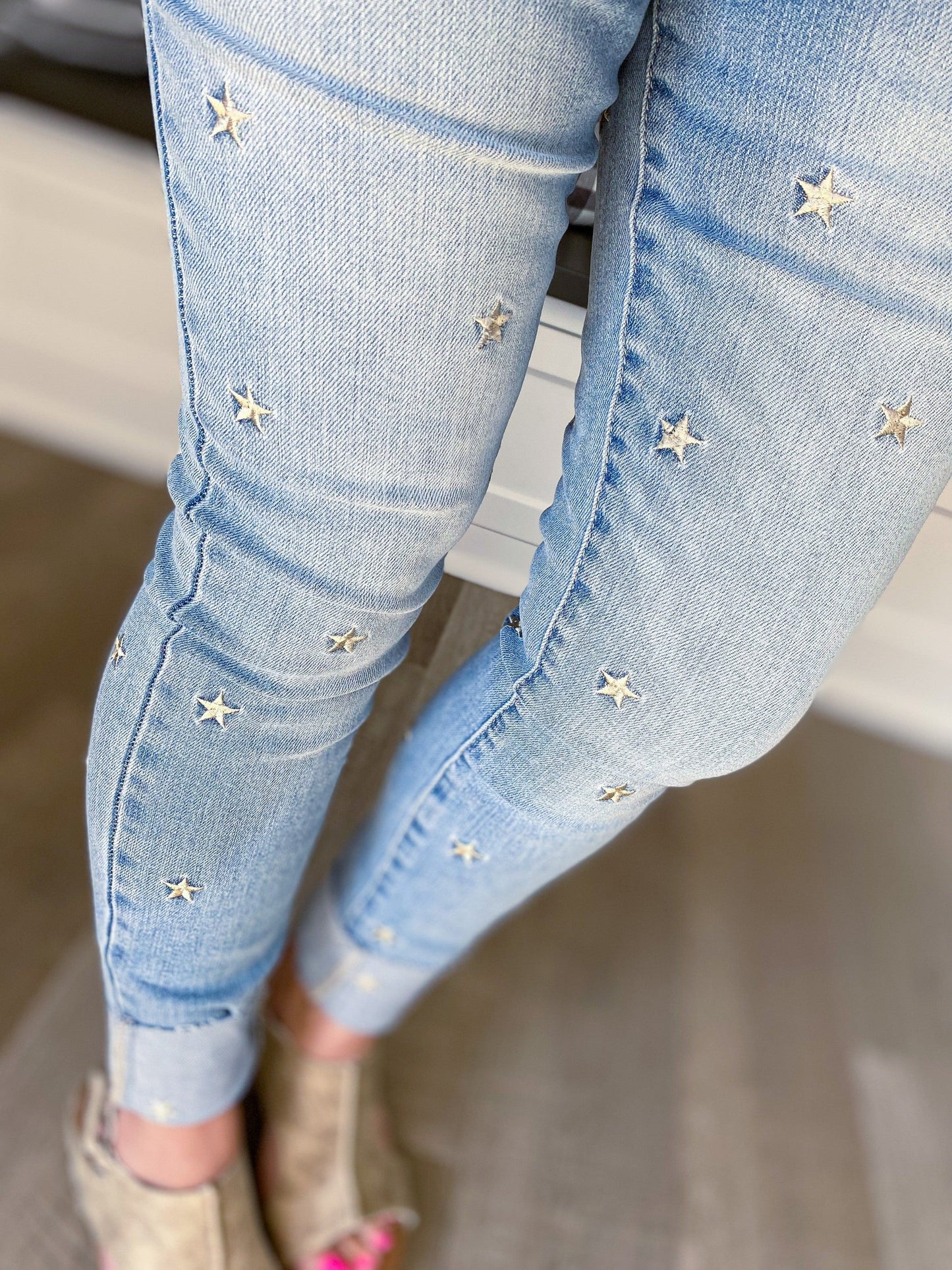 Reach For The Stars Judy Blue Star Embroidered Skinny Jeans