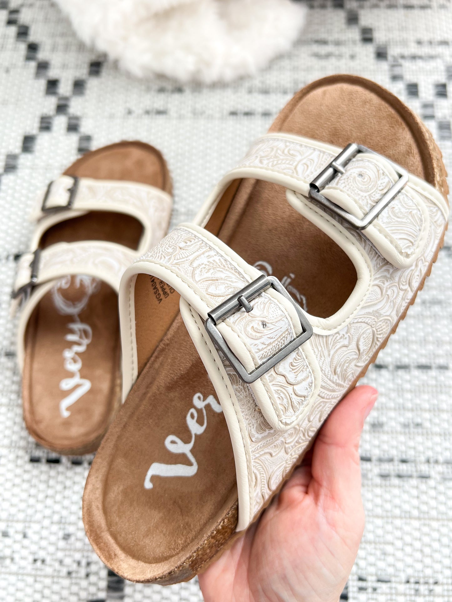 Very G Berry 5 Sandal - Cream