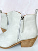 Corky's Spooktacular Wedge - Ivory