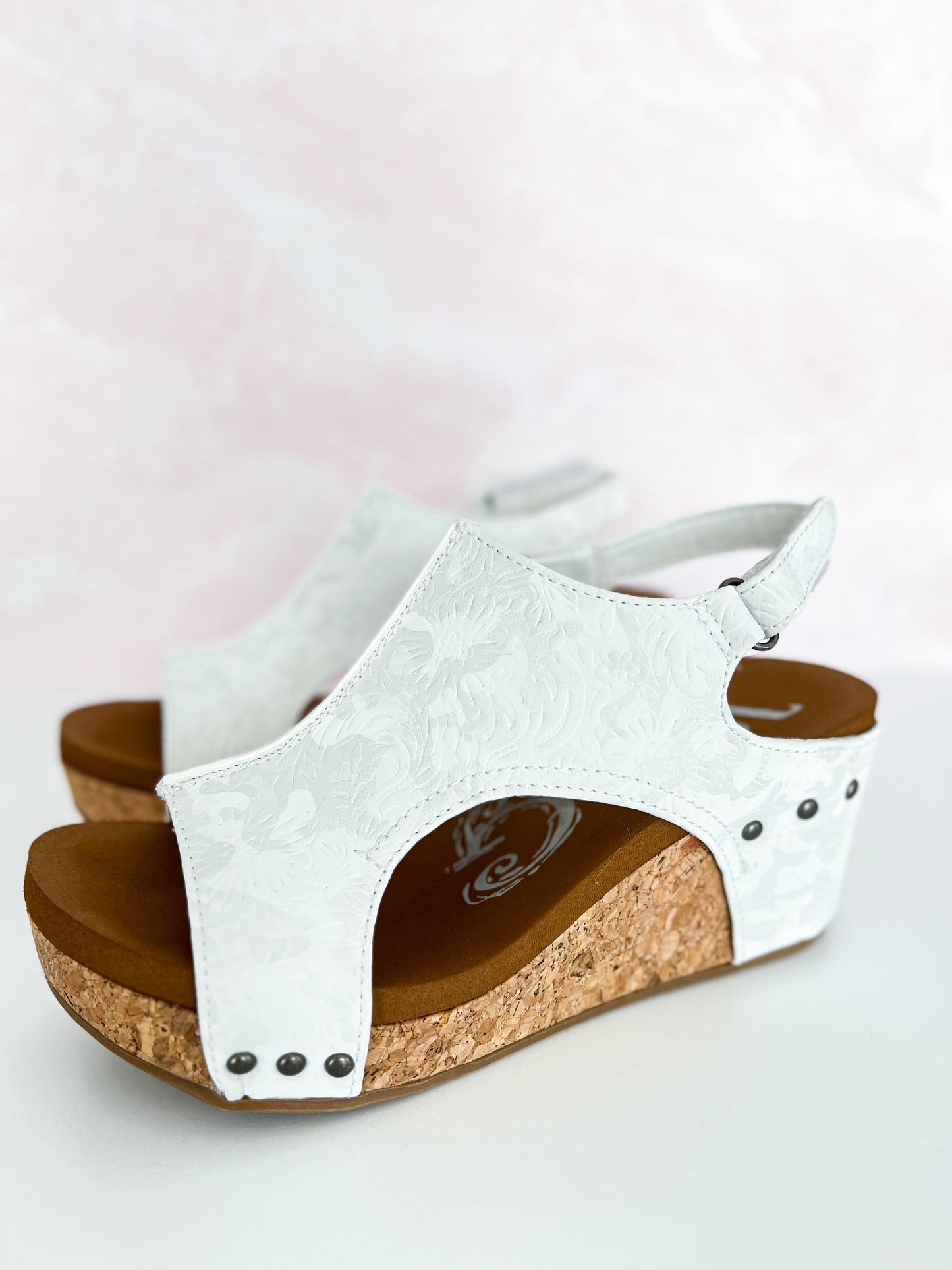 Very G Liberty Tooled Wedge - White - Final Sale