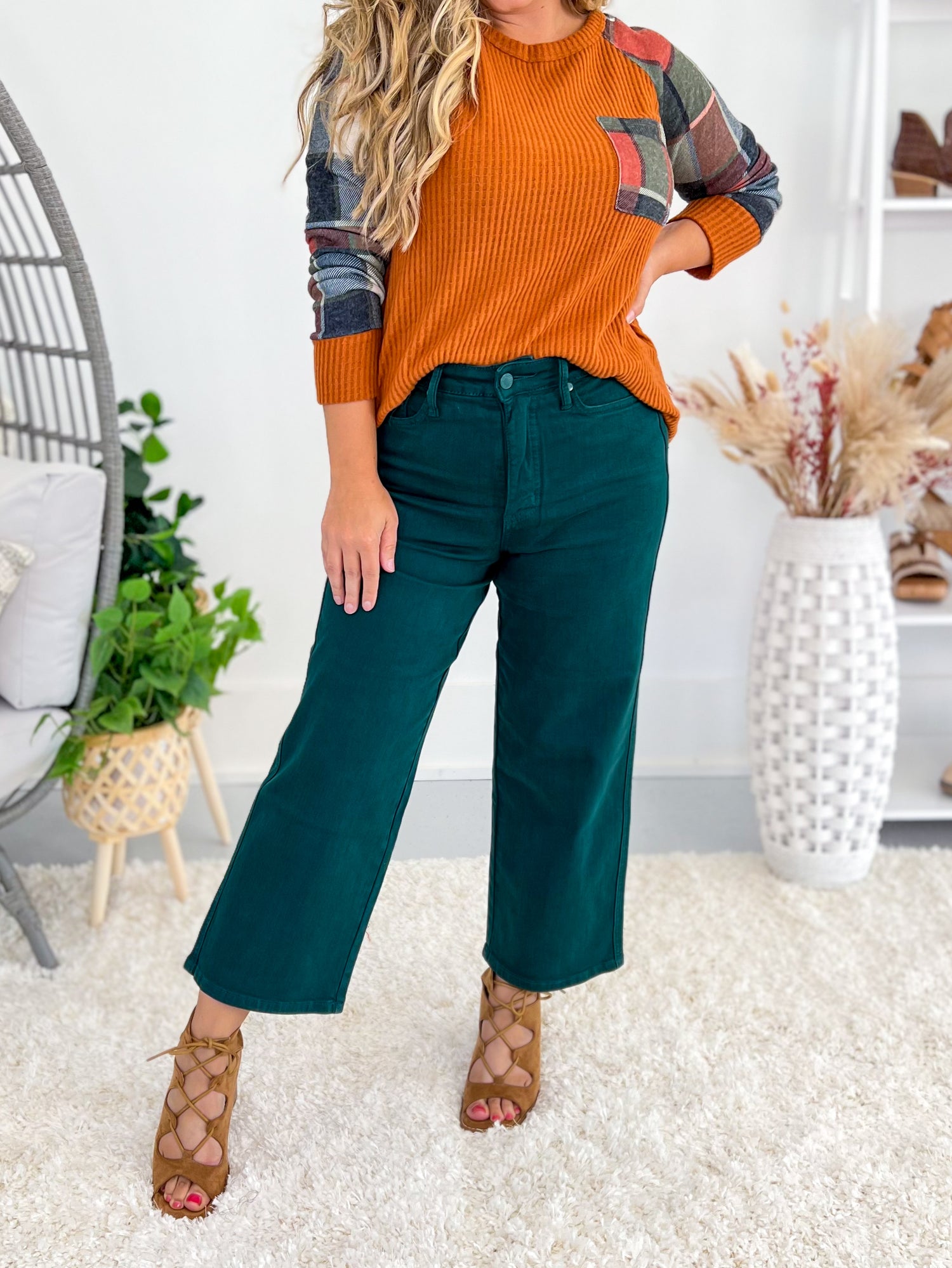 Emerald City - Judy Blue Tummy Control Dyed Wide Crop Jeans – Resort to  Style