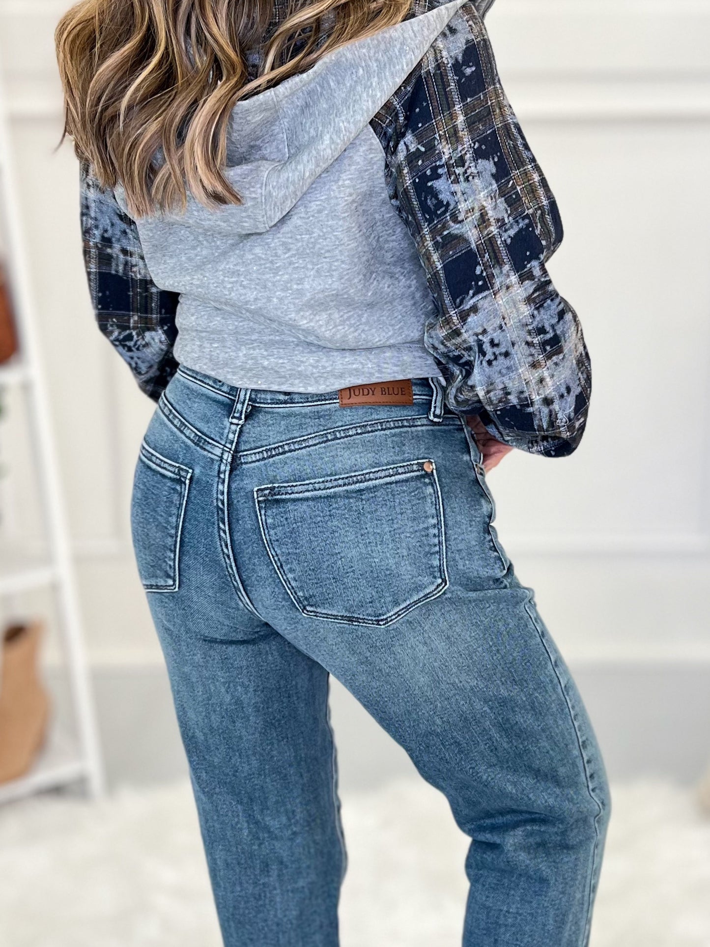 Lazy Daze - Judy Blue Distressed Dad Jean