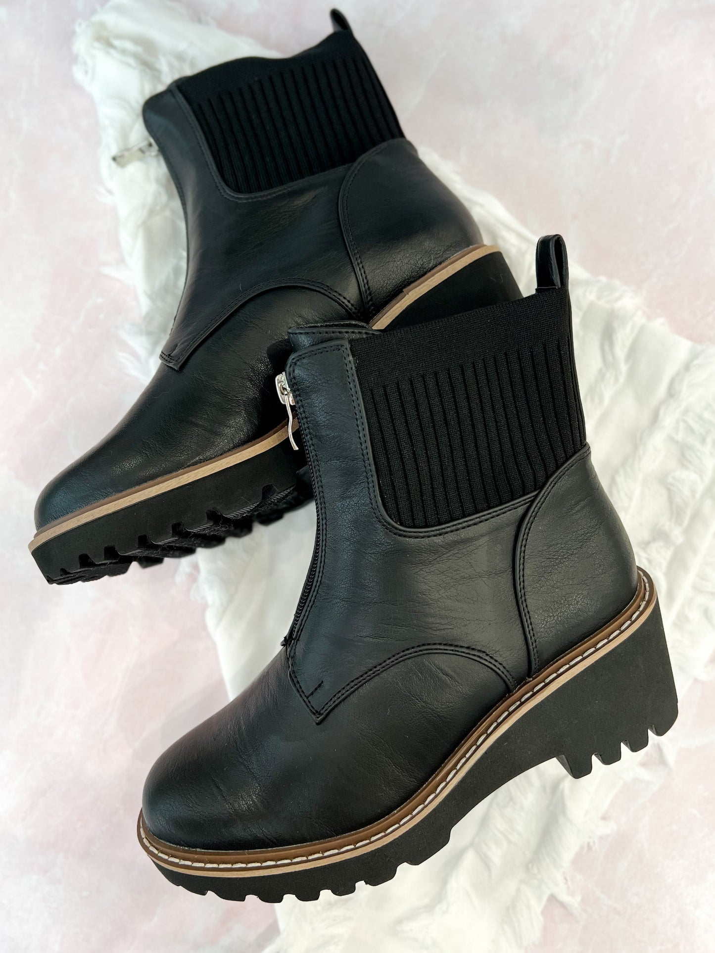 Corky's Boo Boot - Black